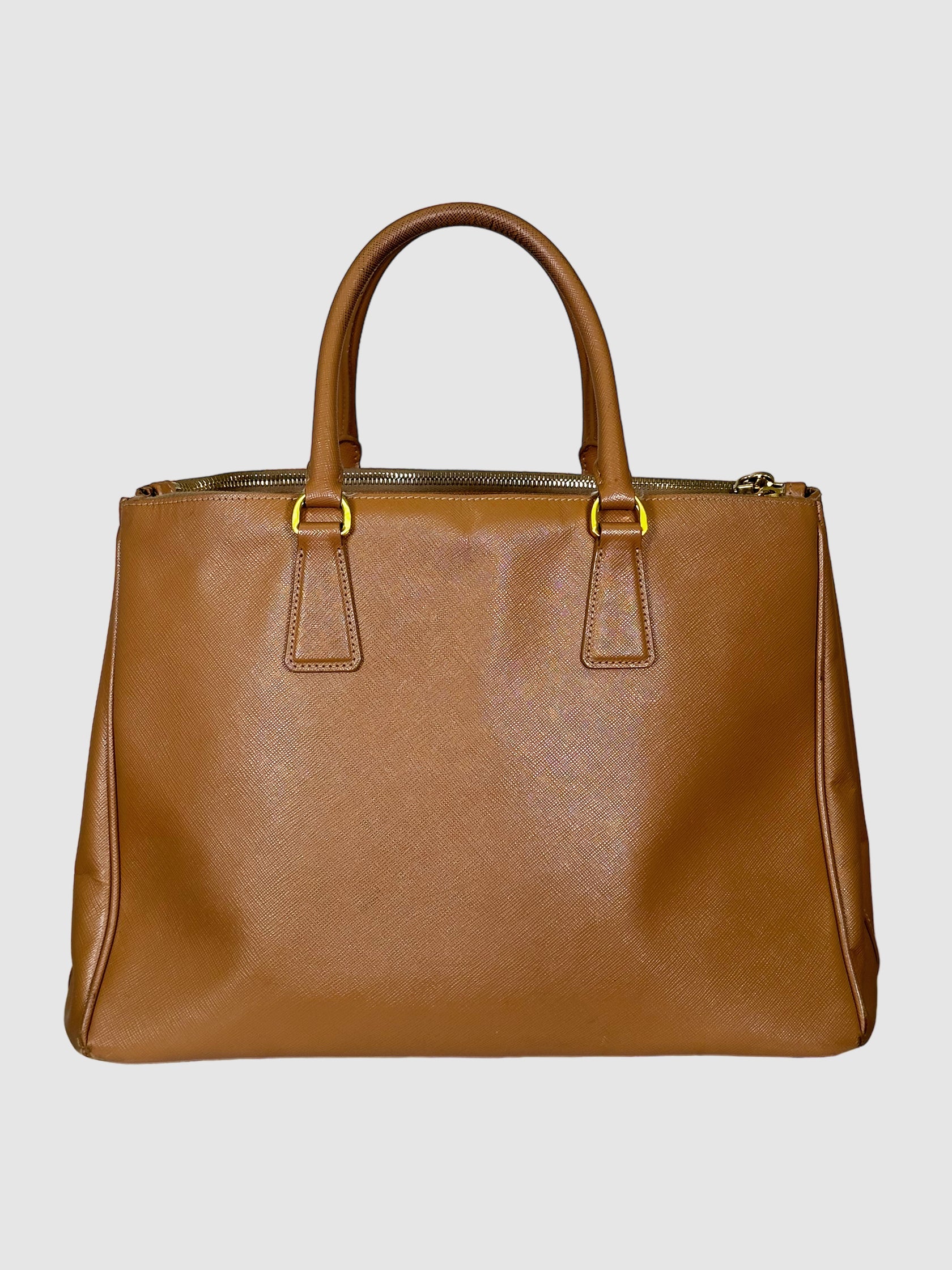 Medium Saffiano Large Double Zip Galleria Tote