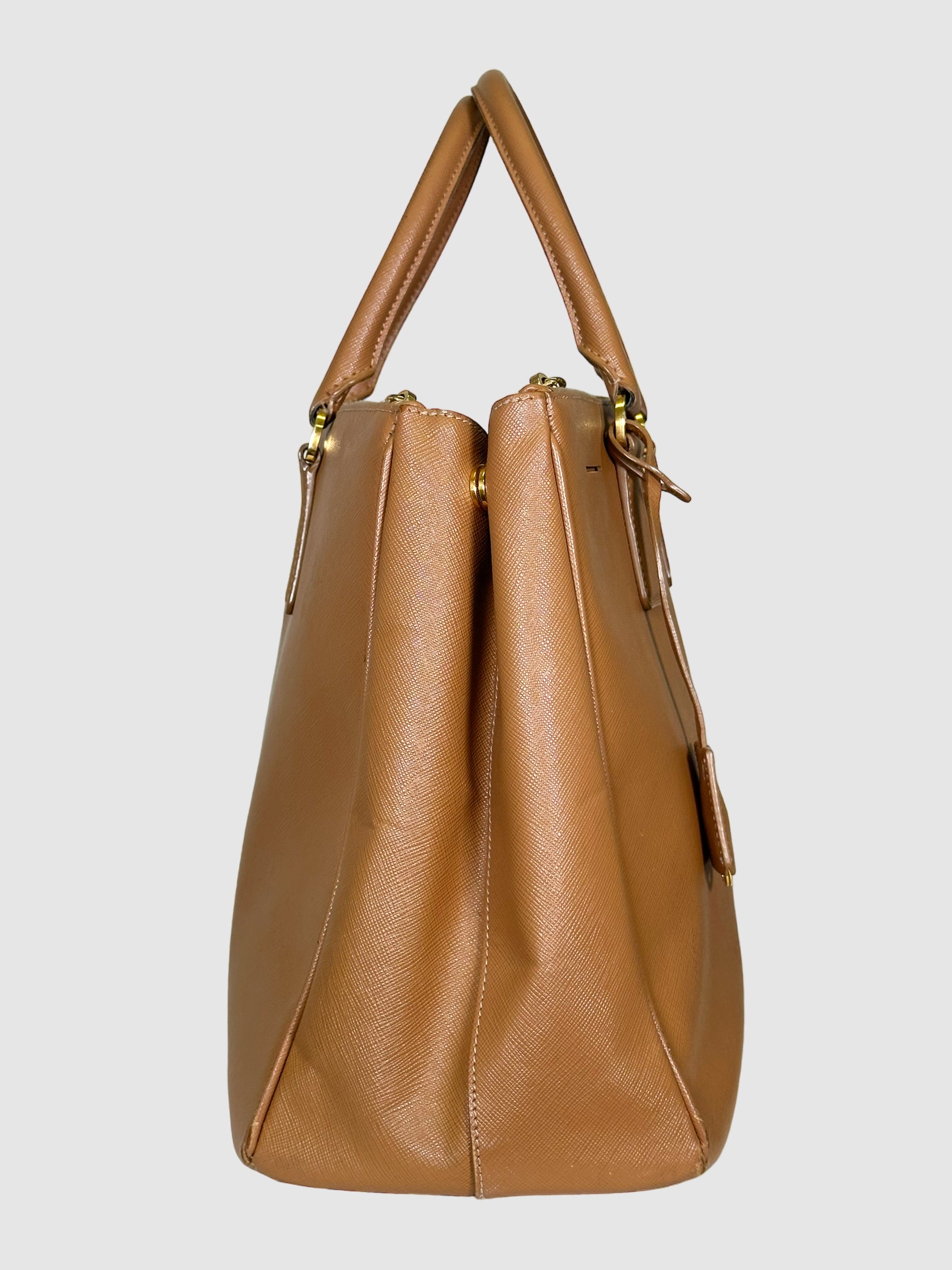 Medium Saffiano Large Double Zip Galleria Tote
