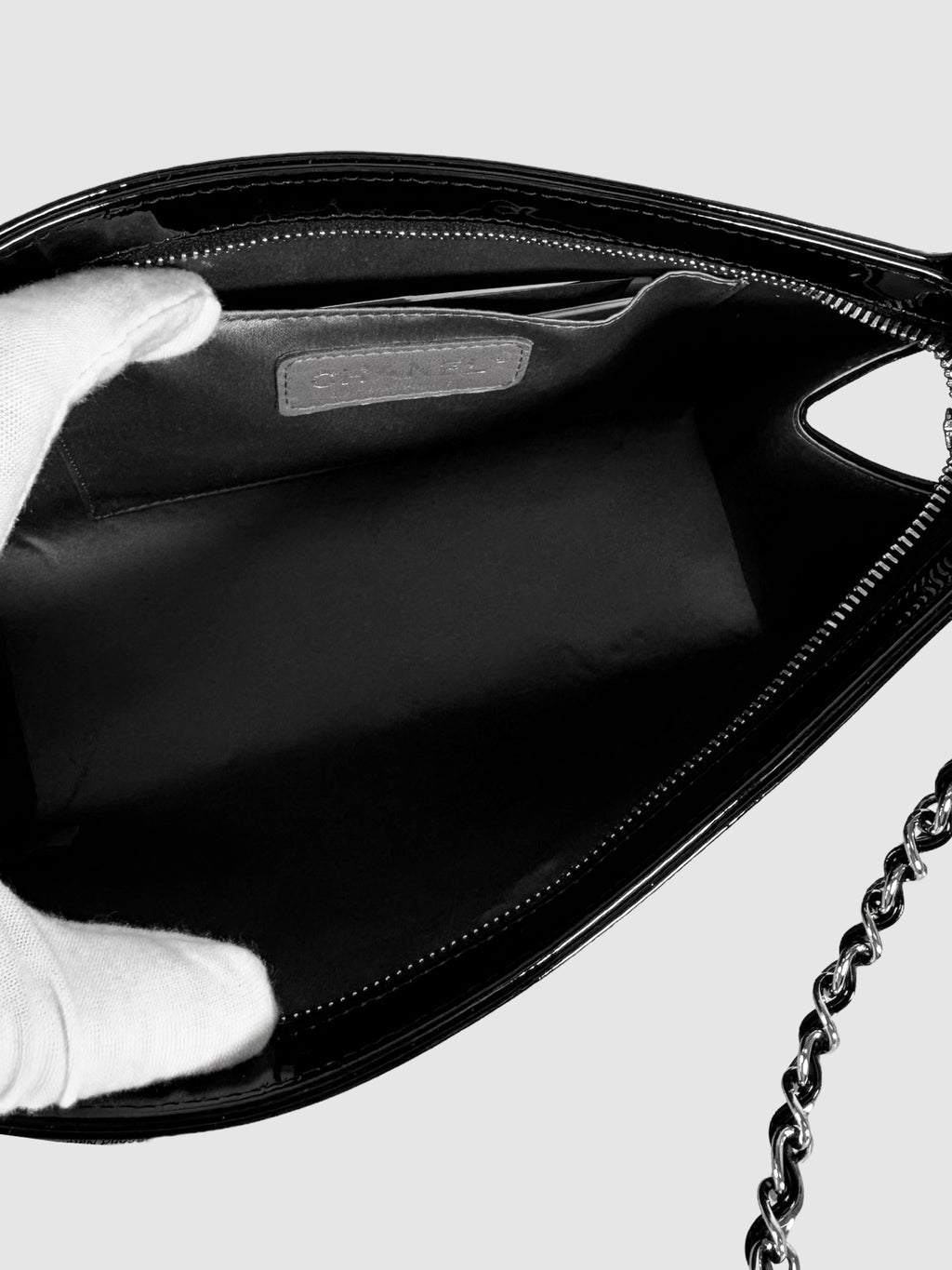 2009 Patent Calfskin Lucky Symbols Pochette