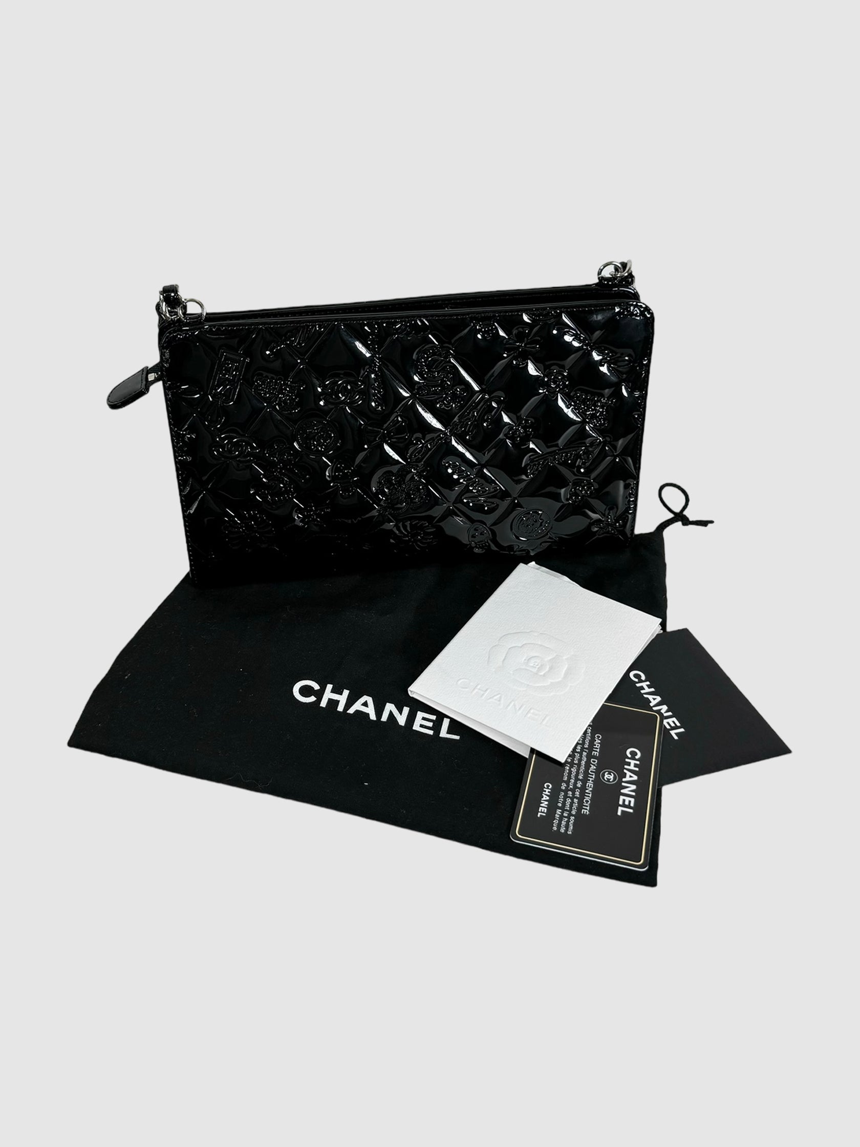 Chanel 2009 Patent Calfskin Lucky Symbols Pochette in Black Consignment Secondhand Designer Luxury Resale Toronto Trendy