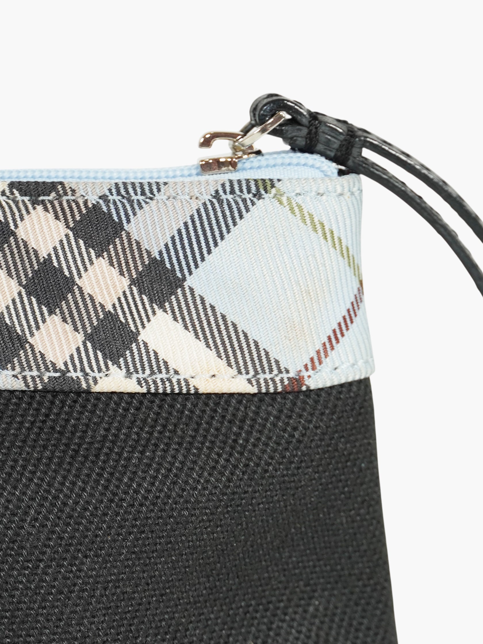 Canvas Check Pouch