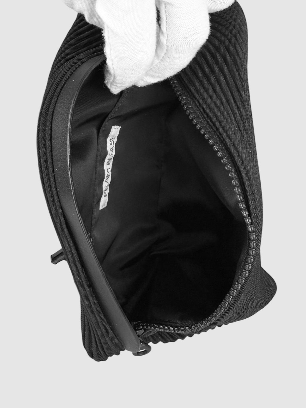 Bias Pleats Belt Bag