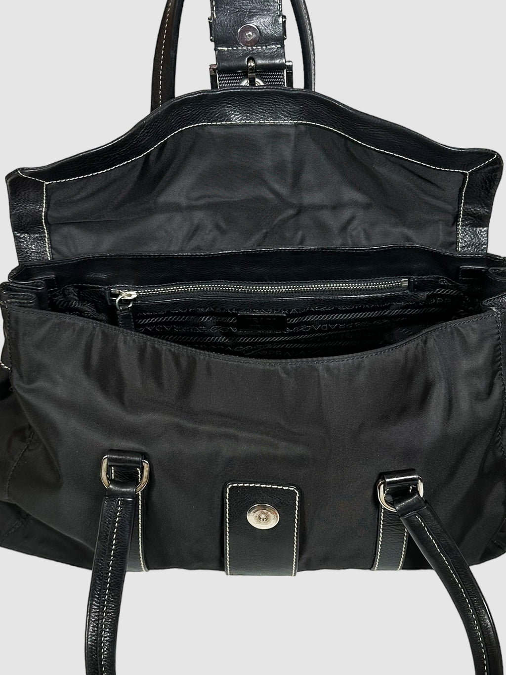 Tessuto Easy Shoulder Bag