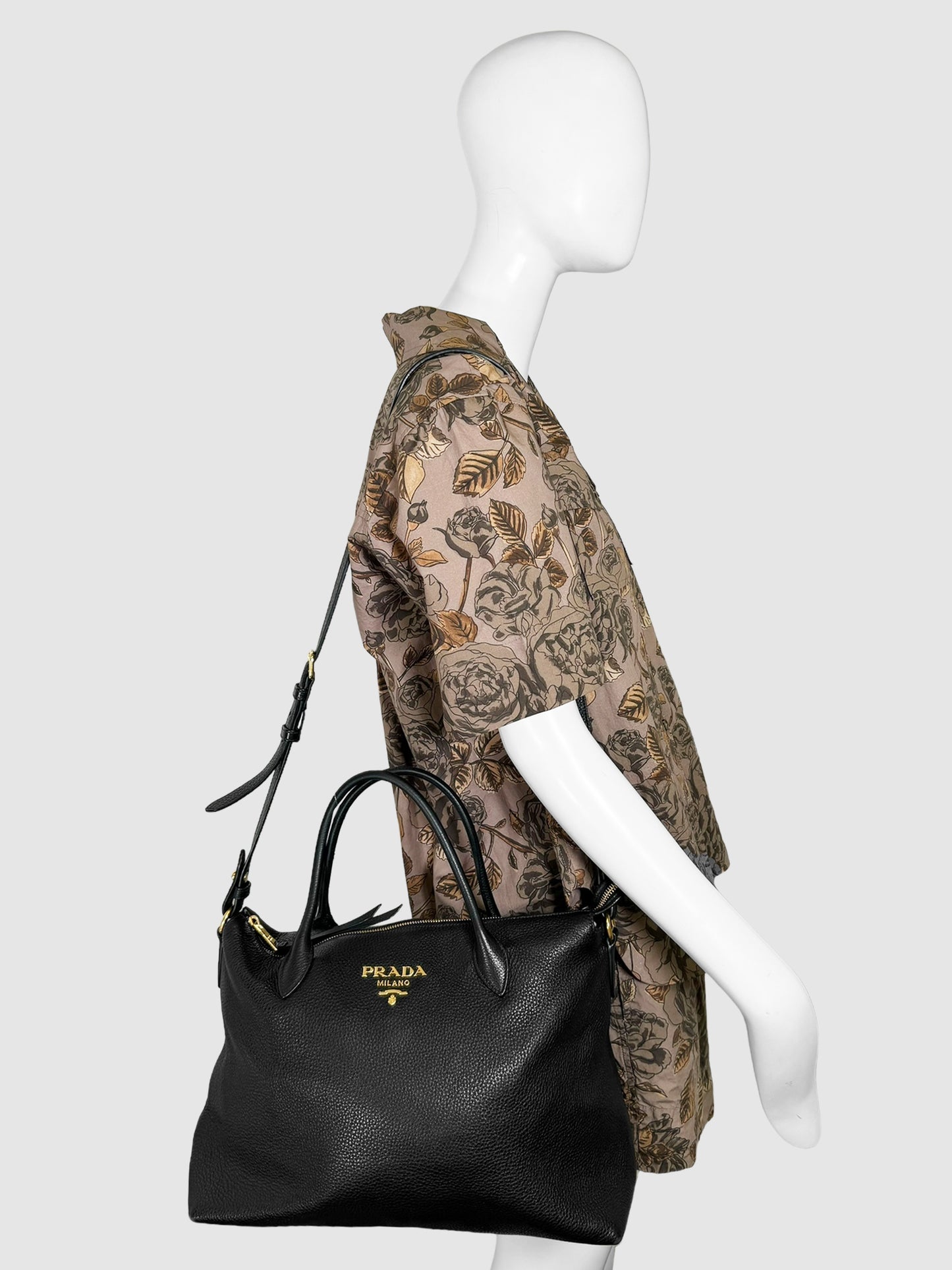 Prada Vitello Daino Leather Tote Consignment Secondhand Designer Luxury Resale Toronto Trendy