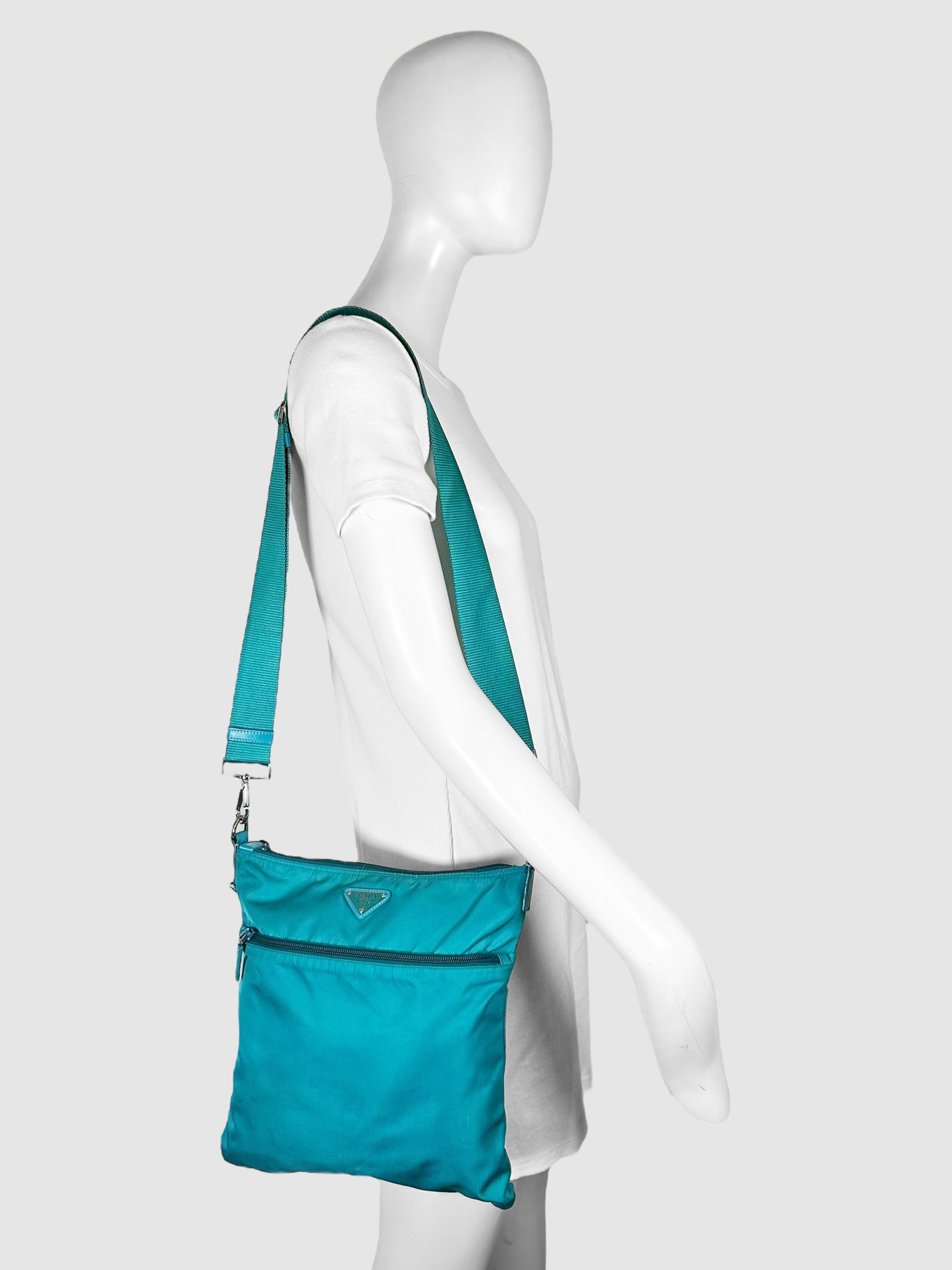 Tessuto Front Pocket Crossbody Bag