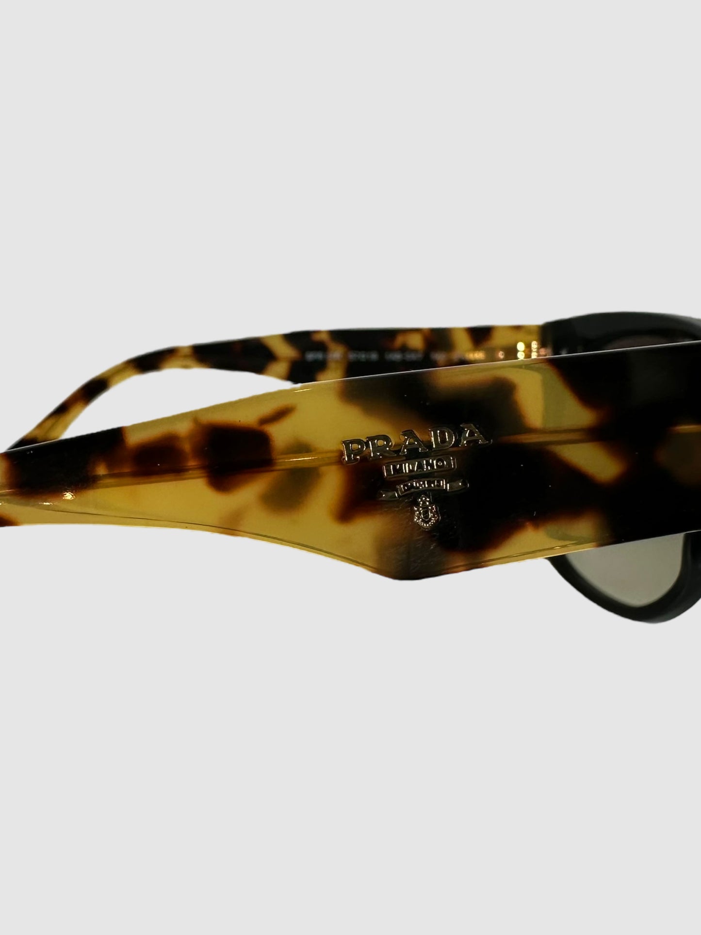 Gradient Tortoiseshell Sunglasses