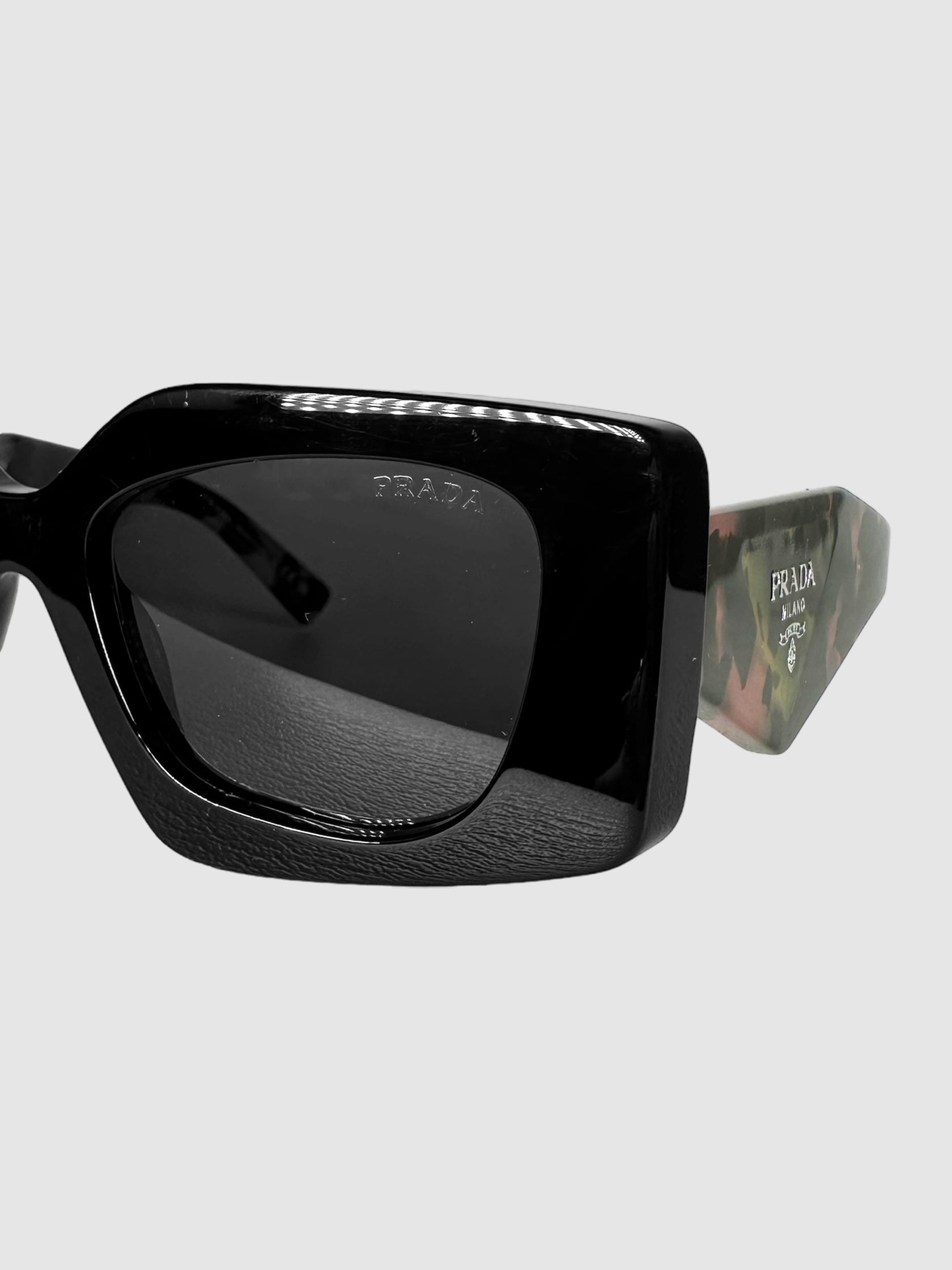 Geometric Tinted Sunglasses