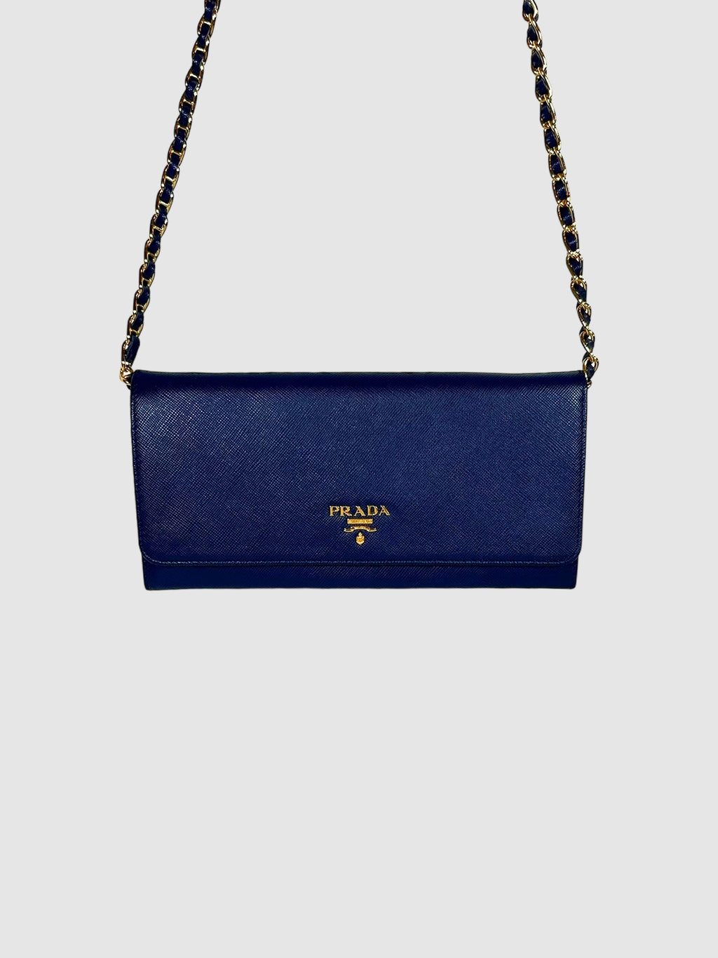 Saffiano Metal Wallet on Chain