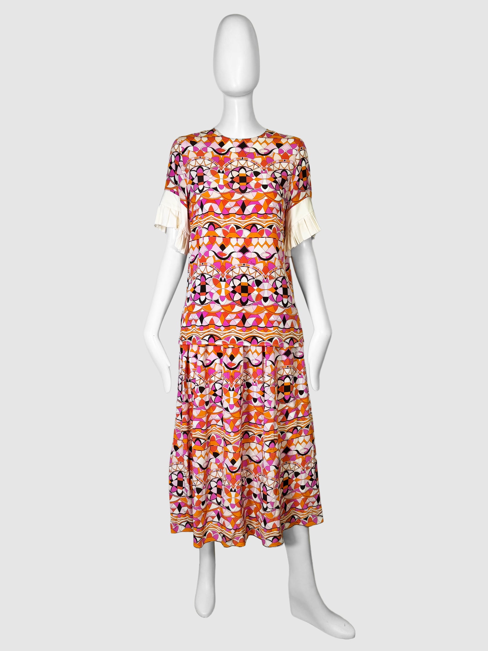 Printed 2-Piece Ruffle Sleeve Set - Size M