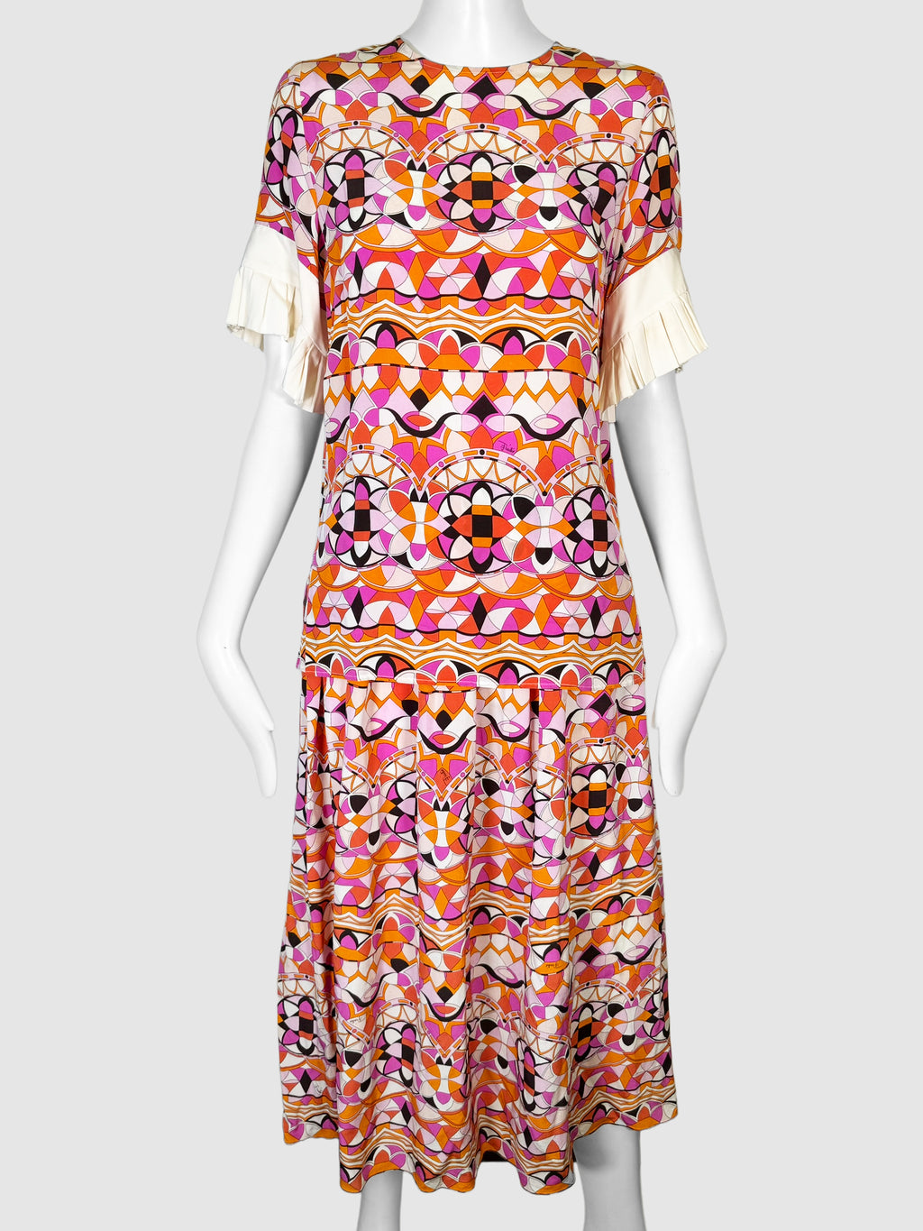 Printed 2-Piece Ruffle Sleeve Set - Size M