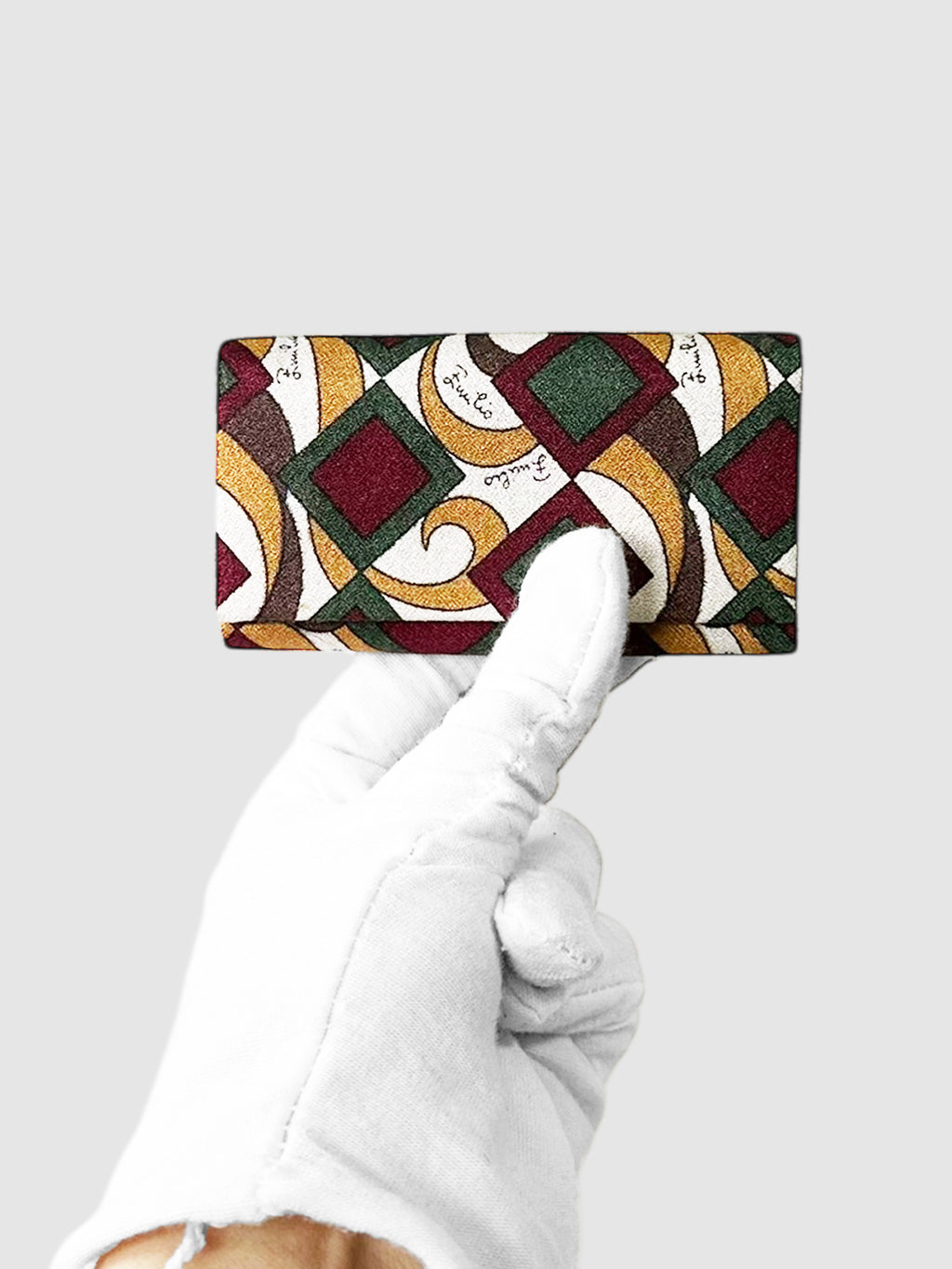 Patterned Bifold Snap Key Holder