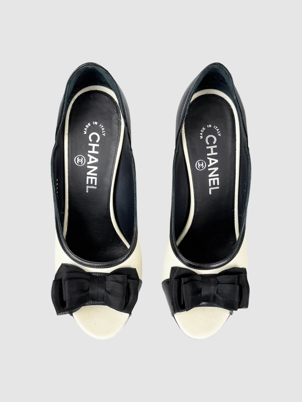 Two-Tone Leather Pumps