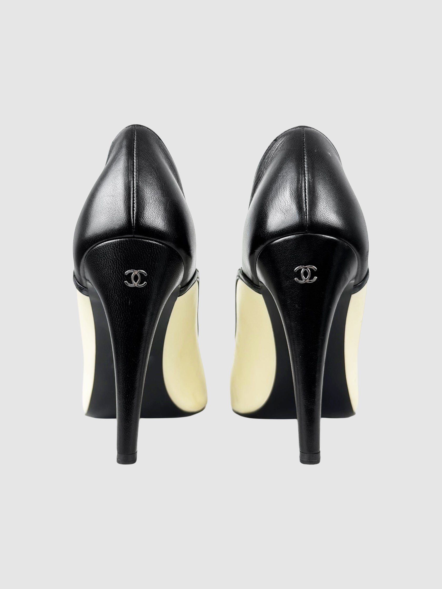 Two-Tone Leather Pumps