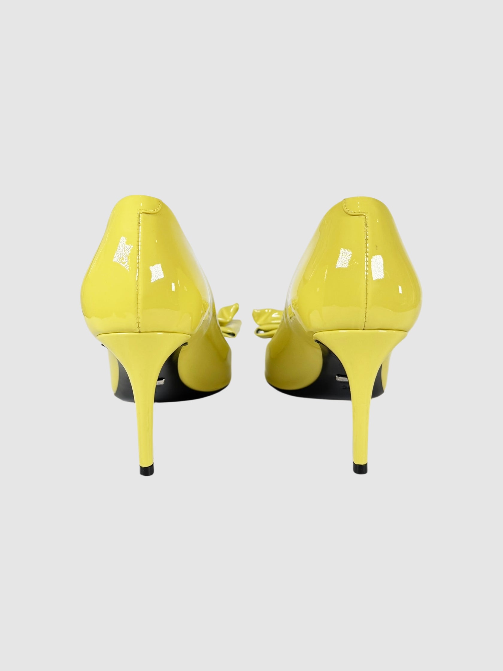 Patent Bow Pumps