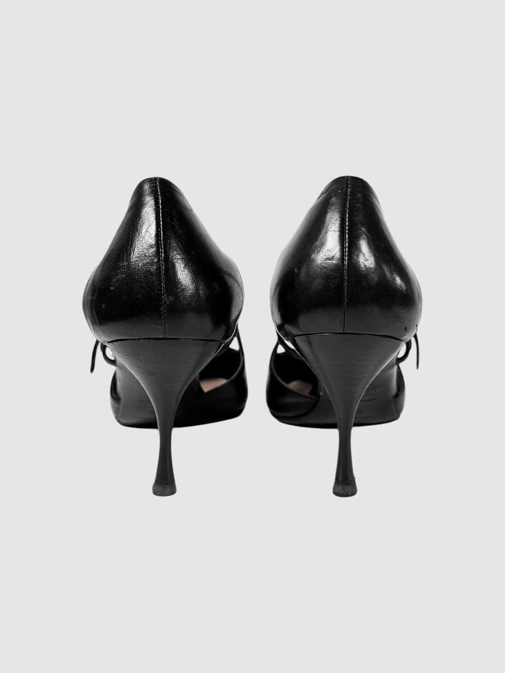 Cutout Leather Pumps