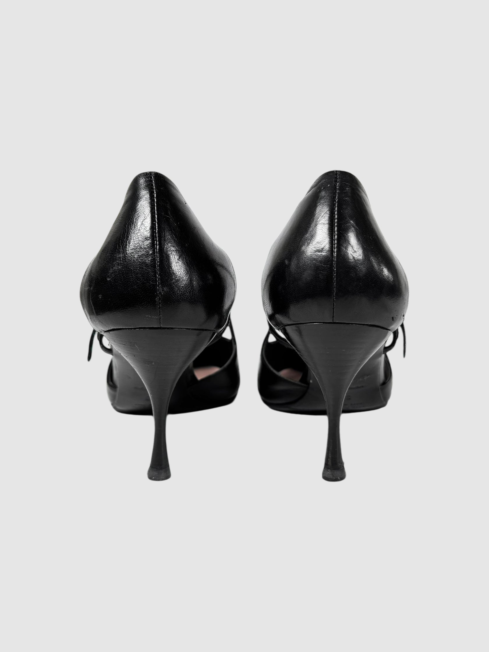 Cutout Leather Pumps