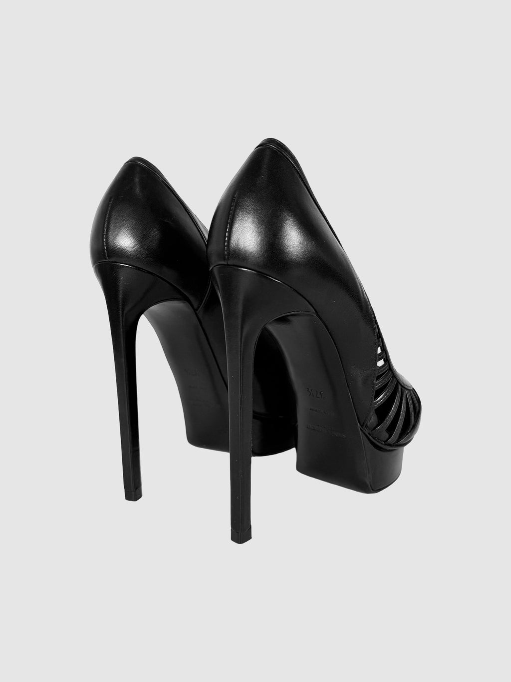 Janis Cutout Leather Pumps - Size 37.5