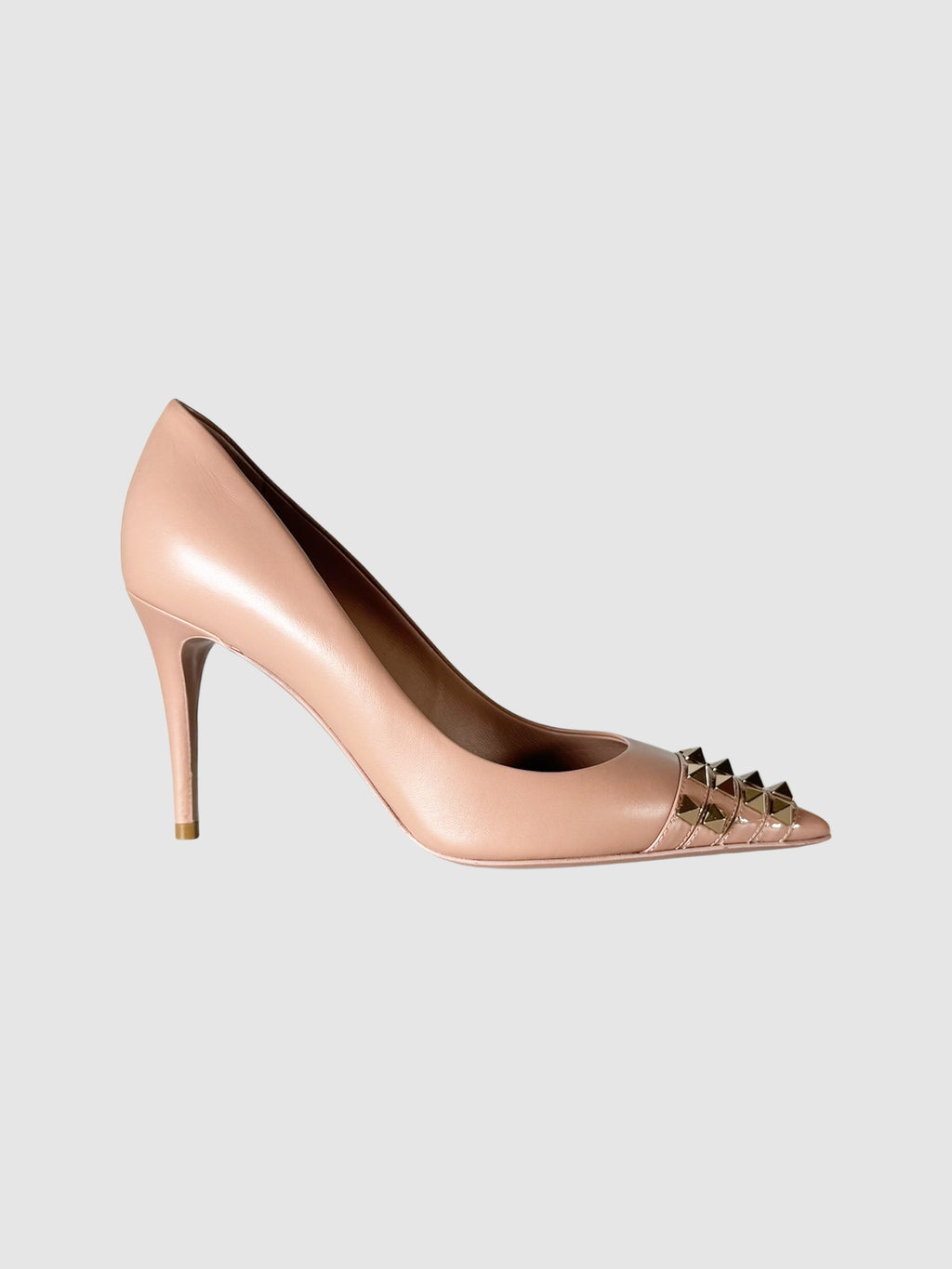Rockstud Alcove Pumps