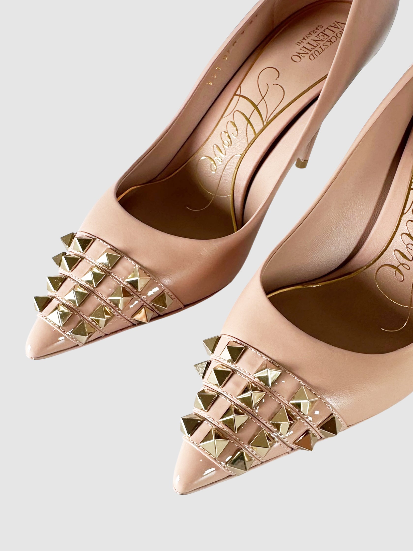 Rockstud Alcove Pumps