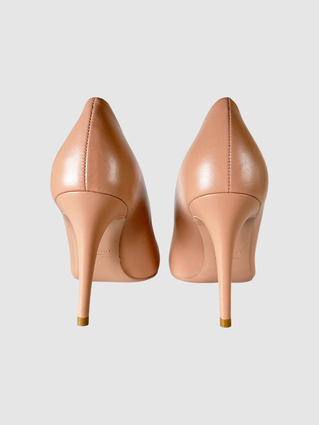 Rockstud Alcove Pumps