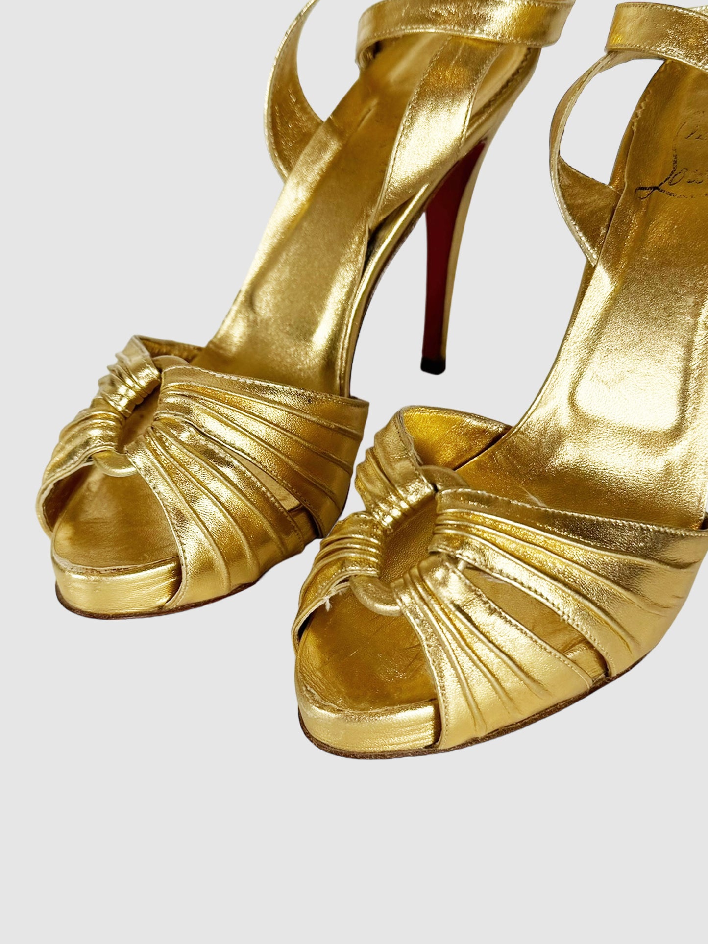 Christian Louboutin Gold Leather Pumps Size 7.5 Consignment Secondhand Designer Luxury Resale Toronto Trendy