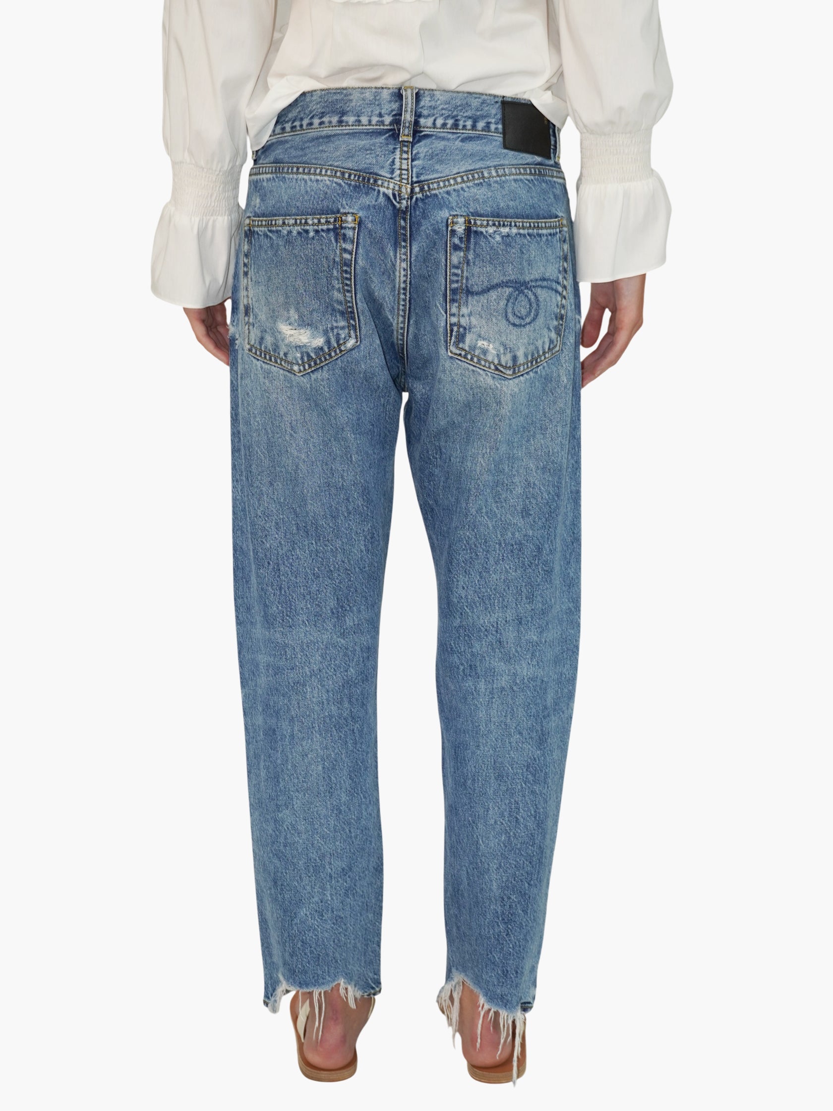 Distressed Boyfriend Jeans