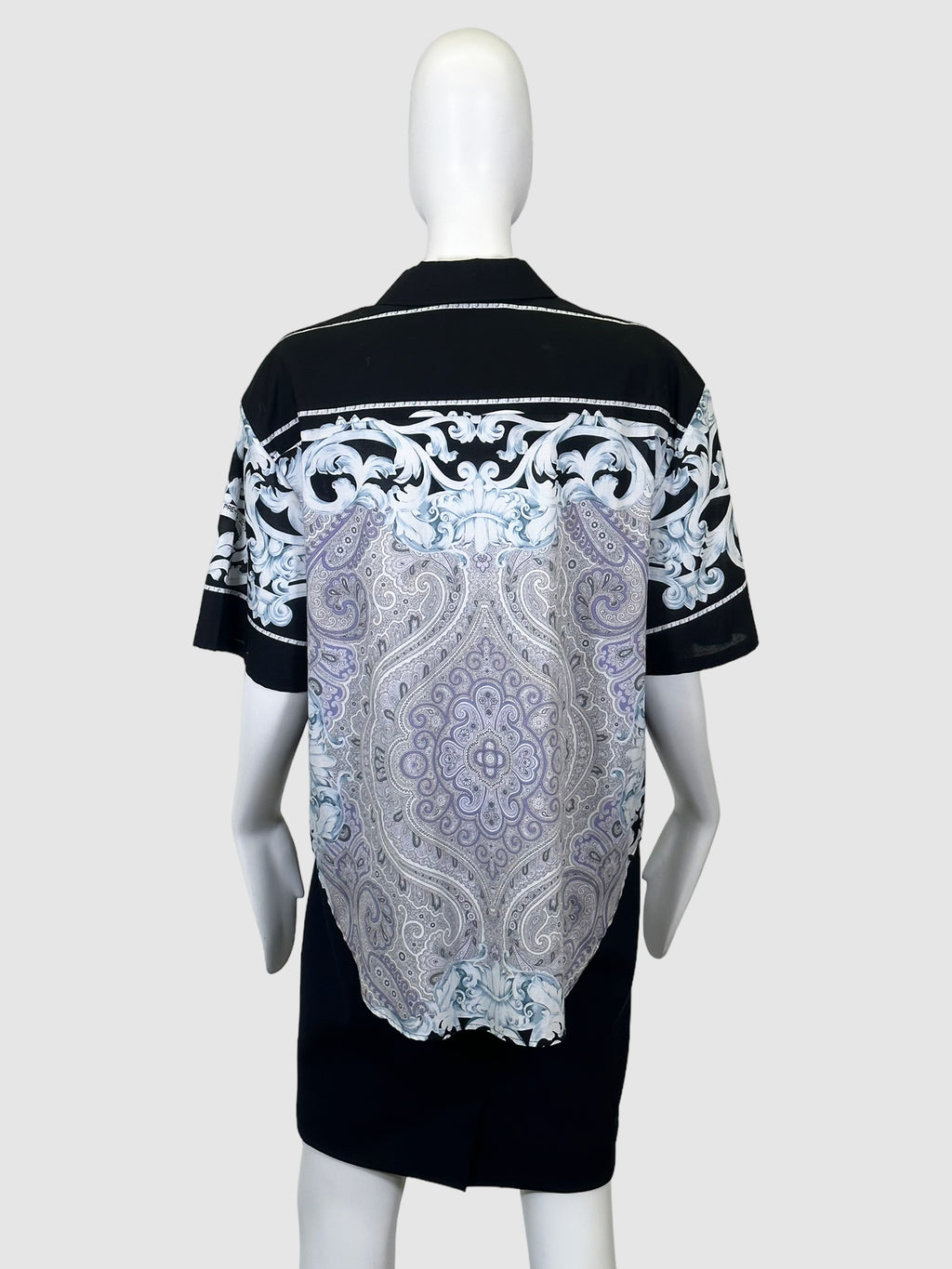 Printed Short-Sleeve Shirt - Size M