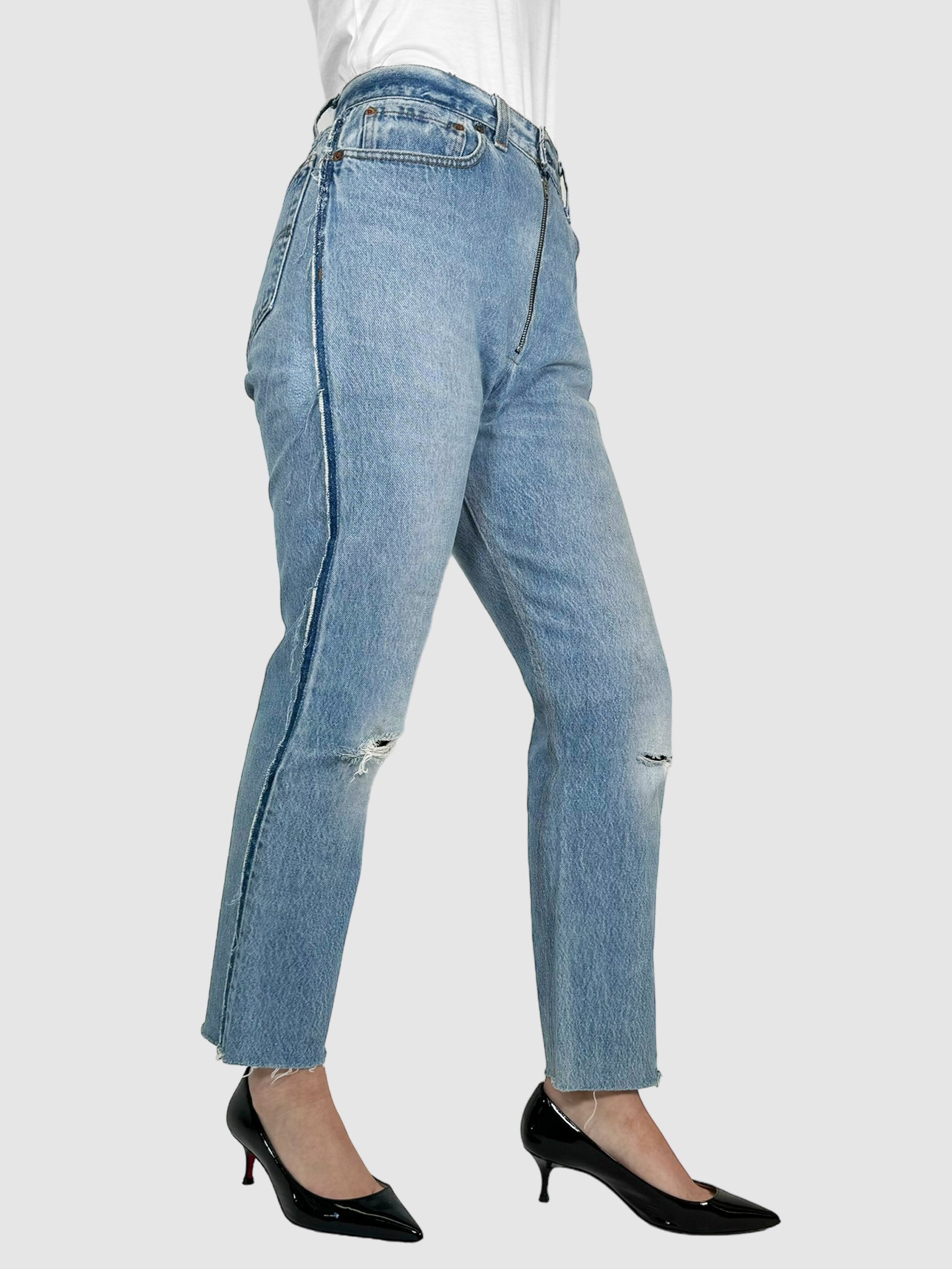 RE/DONE Levi's High-Rise Straight Leg Jeans Size 28 Consignment Secondhand Designer Luxury Resale Toronto Trendy