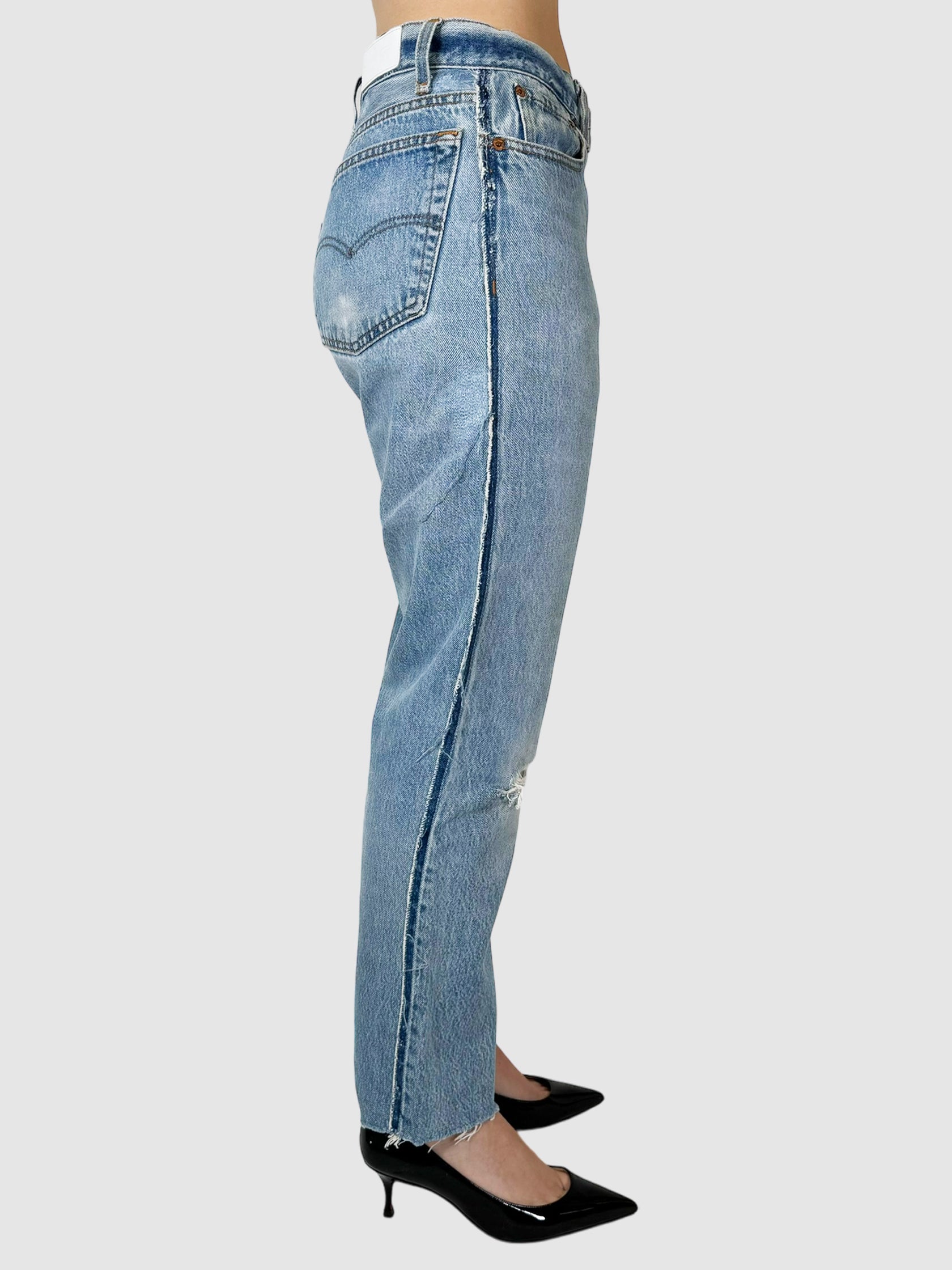 RE/DONE Levi's High-Rise Straight Leg Jeans Size 28 Consignment Secondhand Designer Luxury Resale Toronto Trendy