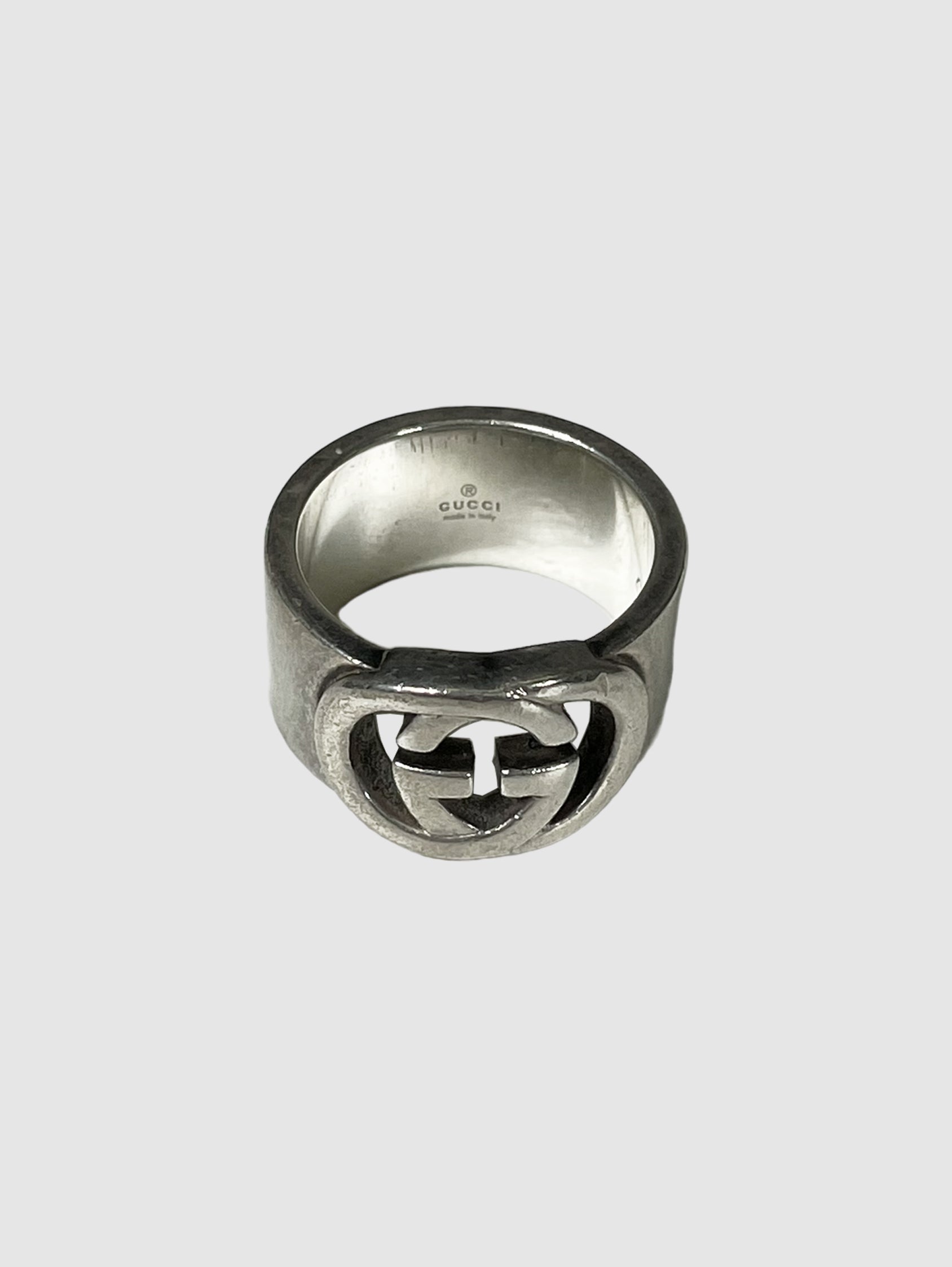 Interlocking G Ring