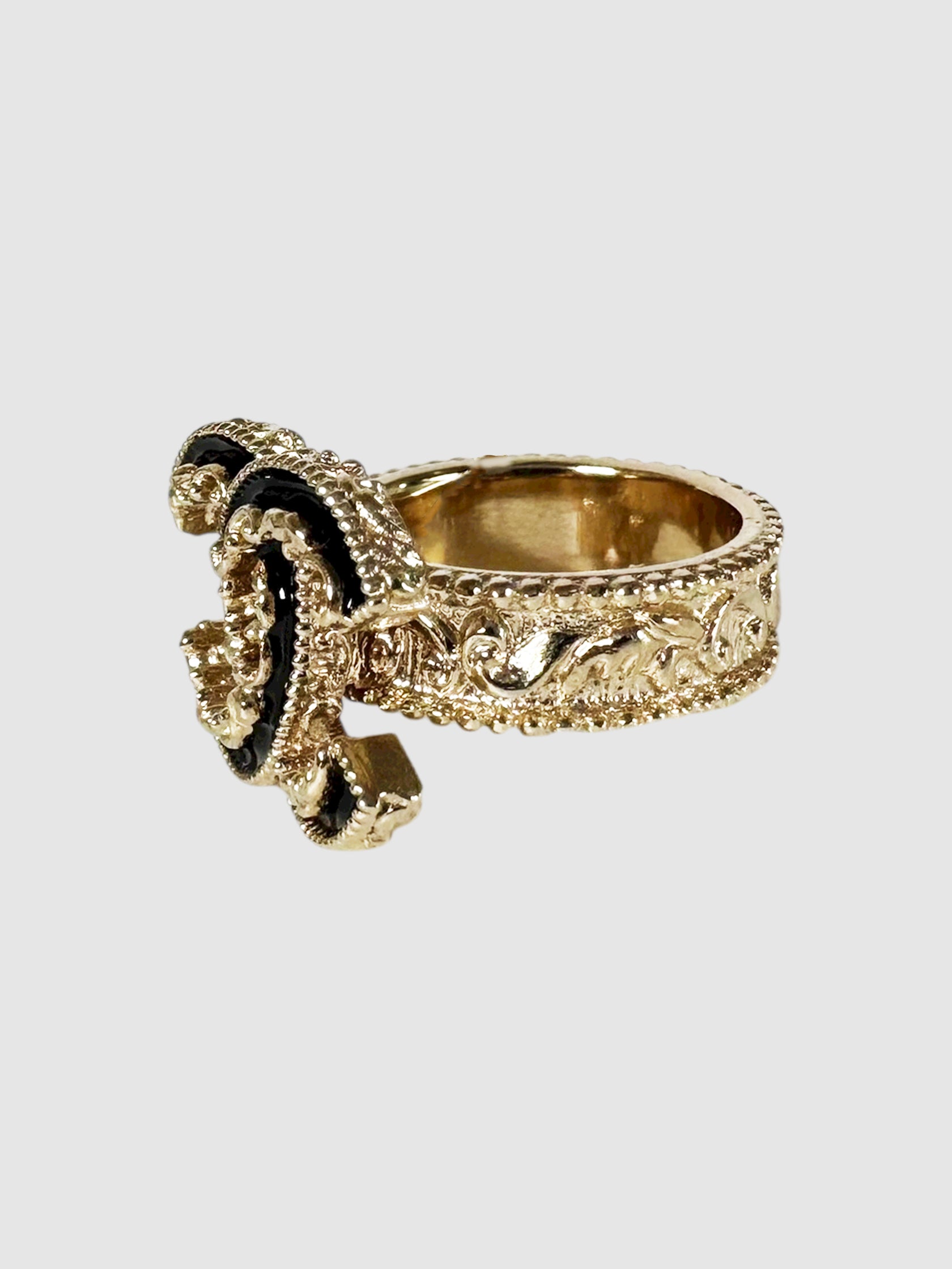 CC Baroque Ring