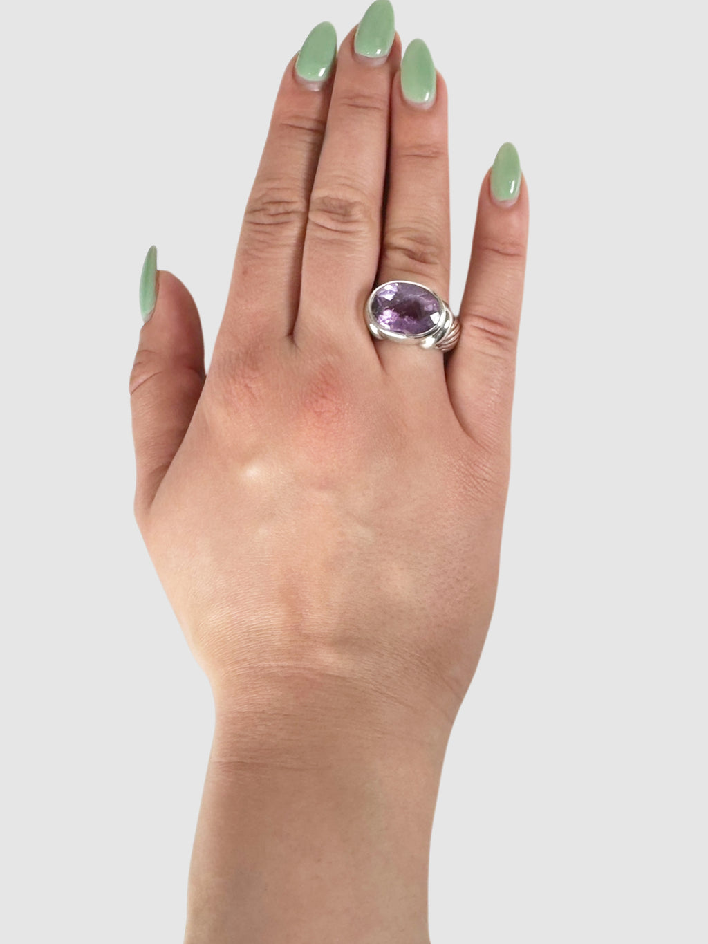 Oval Amethyst Ring