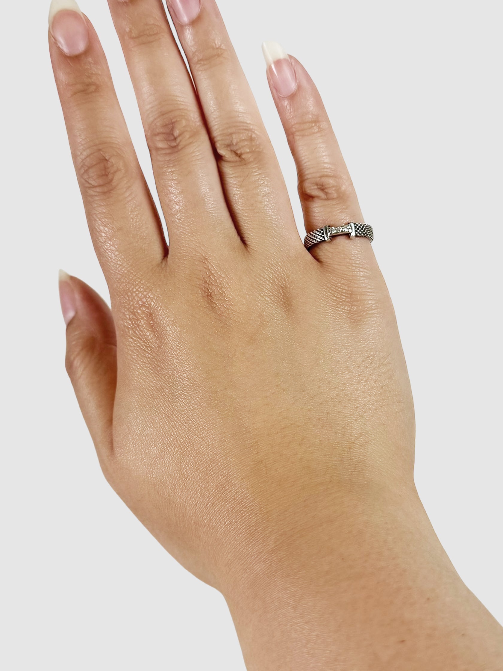  Tiffany & Co. Narrow Somerset Mesh Diamond Ring Consignment Secondhand Designer Luxury Resale Toronto Trendy