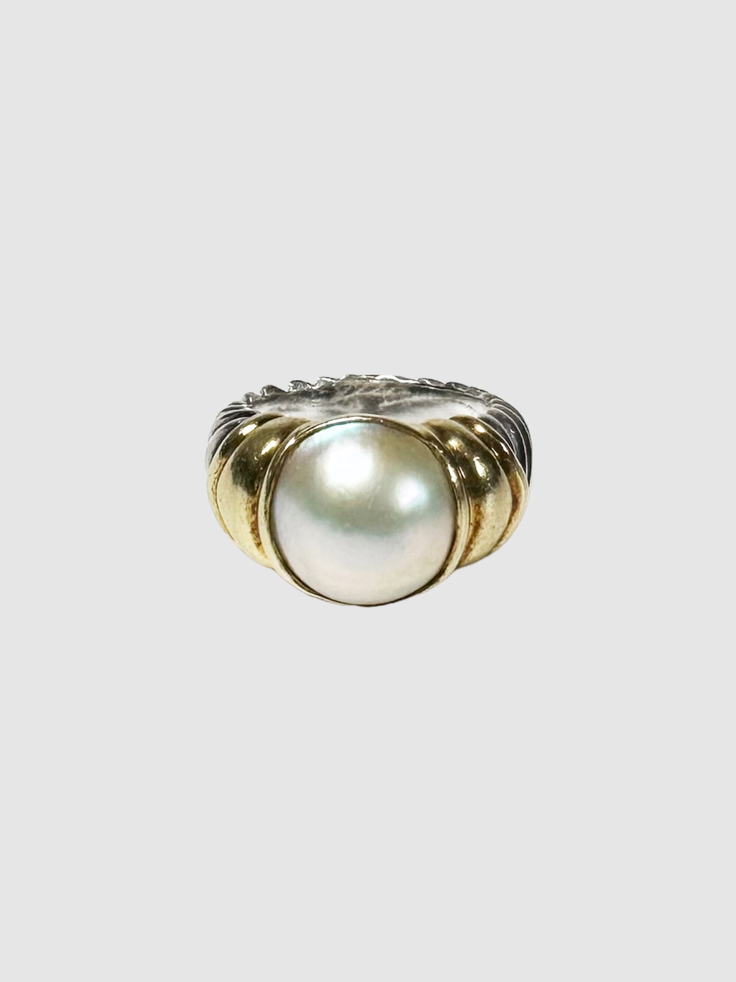 David Yurman Opal Pearl Silver and Gold Textured Twist Ring Consignment Secondhand Designer Luxury Resale Toronto Trendy