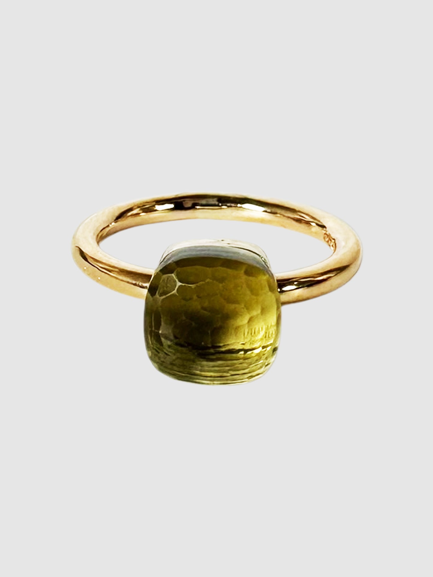 Nudo Petit 18K Peridot Ring