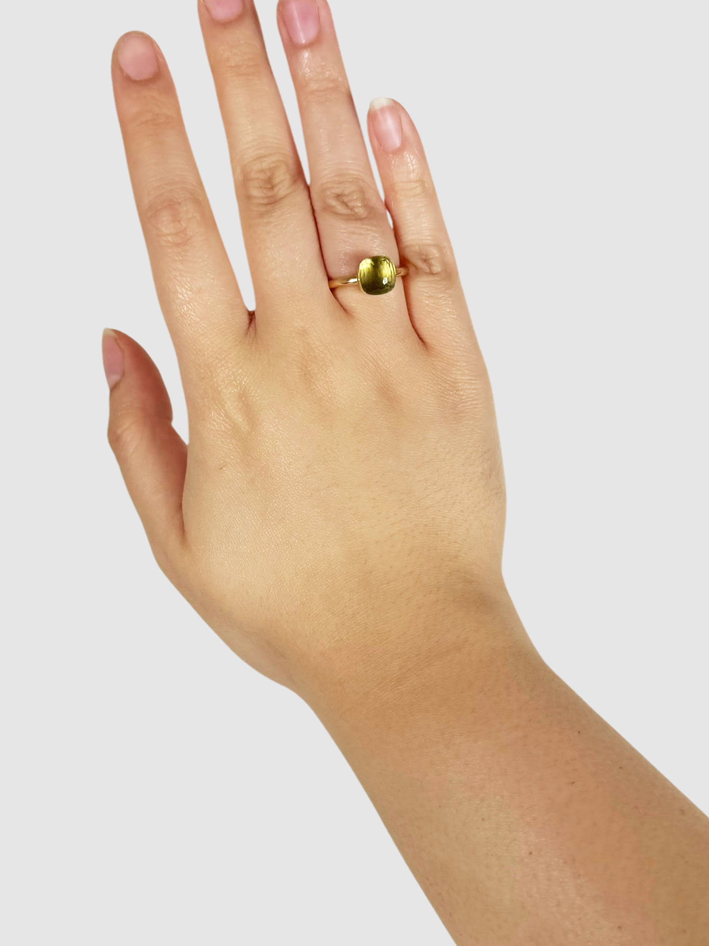 Nudo Petit 18K Peridot Ring