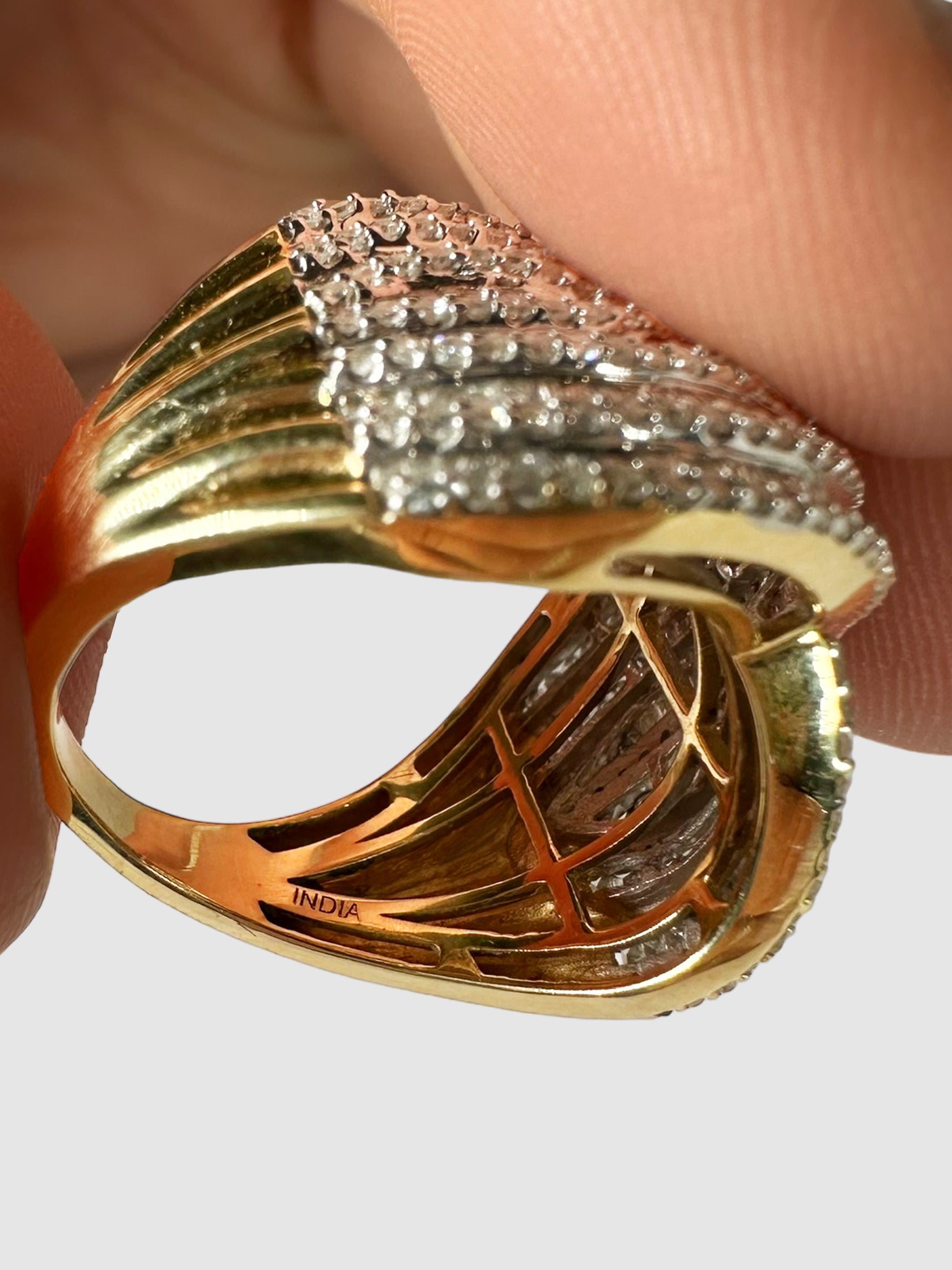 14K Gold Ring - Size 7.5