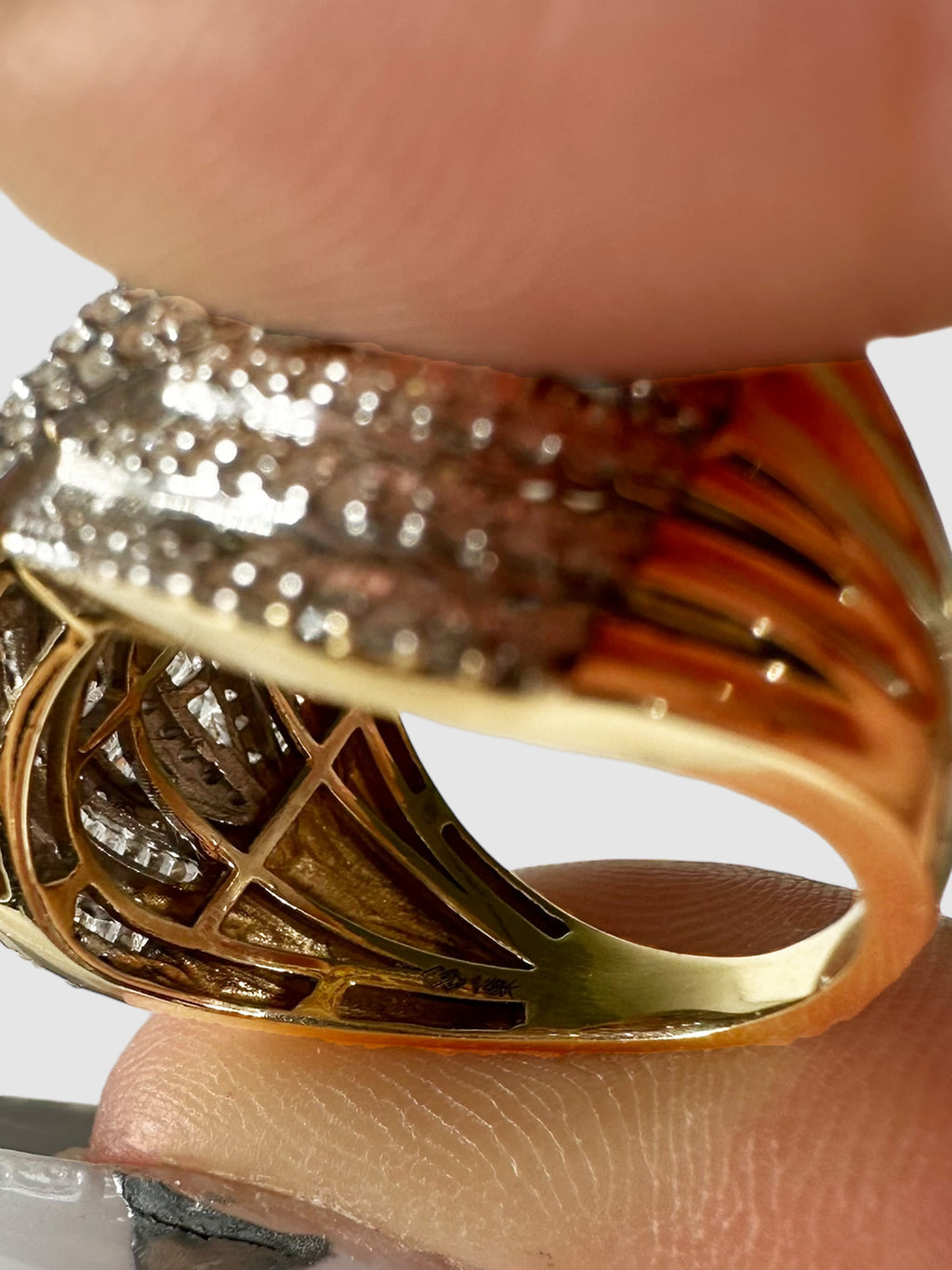 14K Gold Ring - Size 7.5