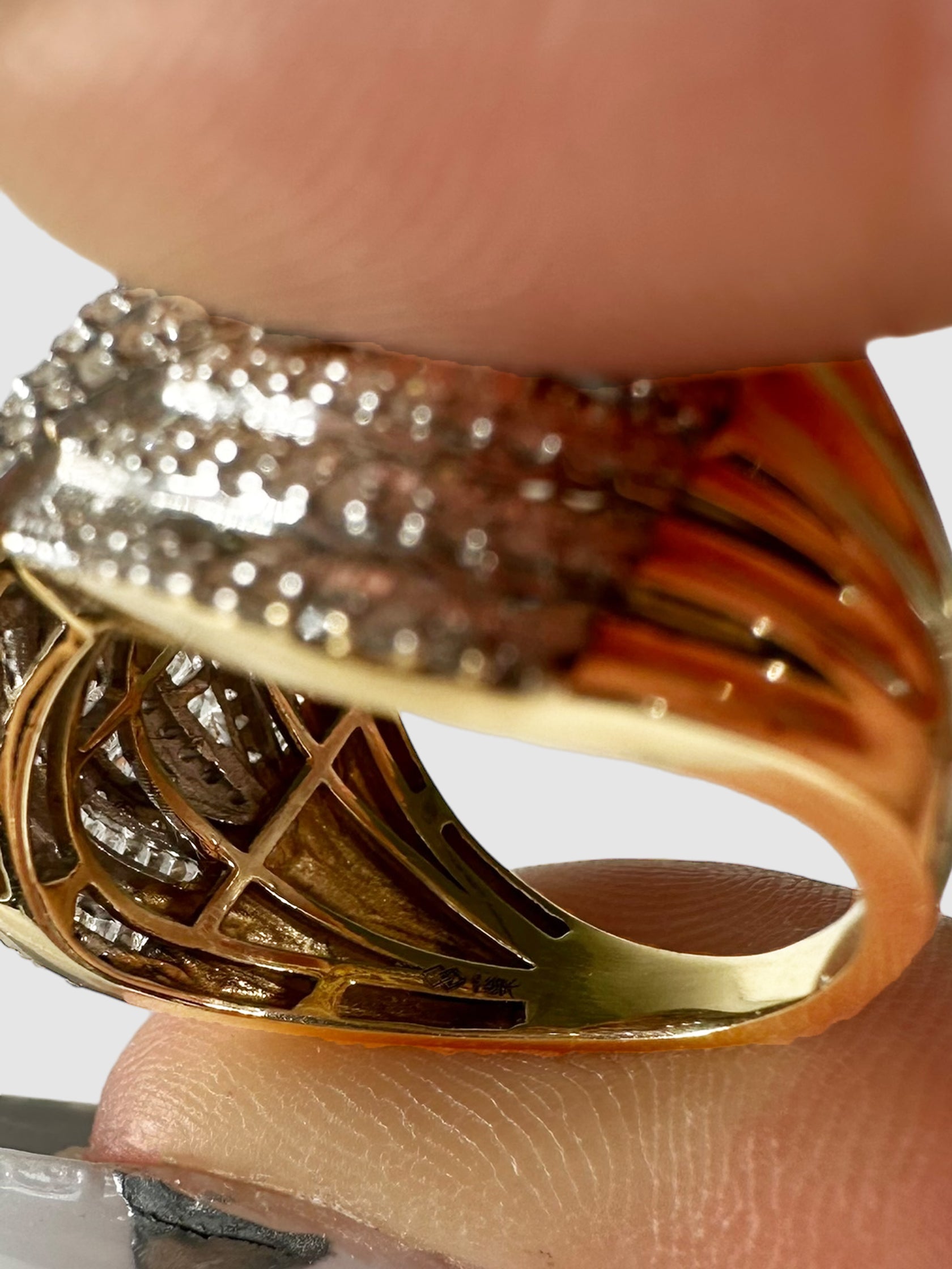 14K Gold Ring - Size 7.5