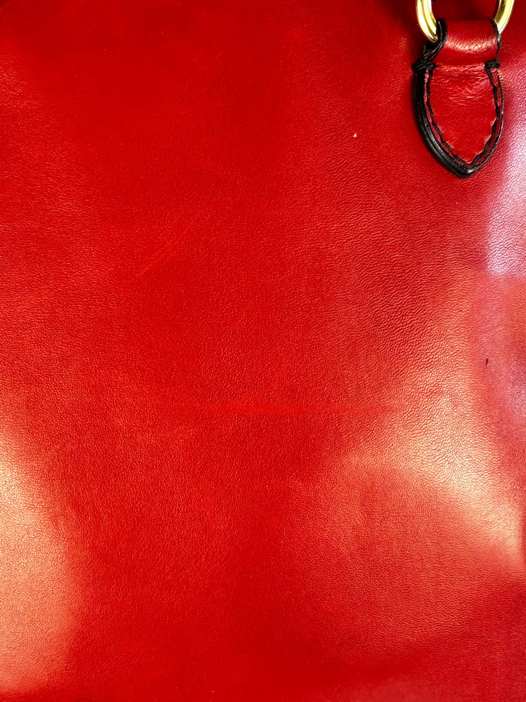 Petale Dome Shoulder Bag