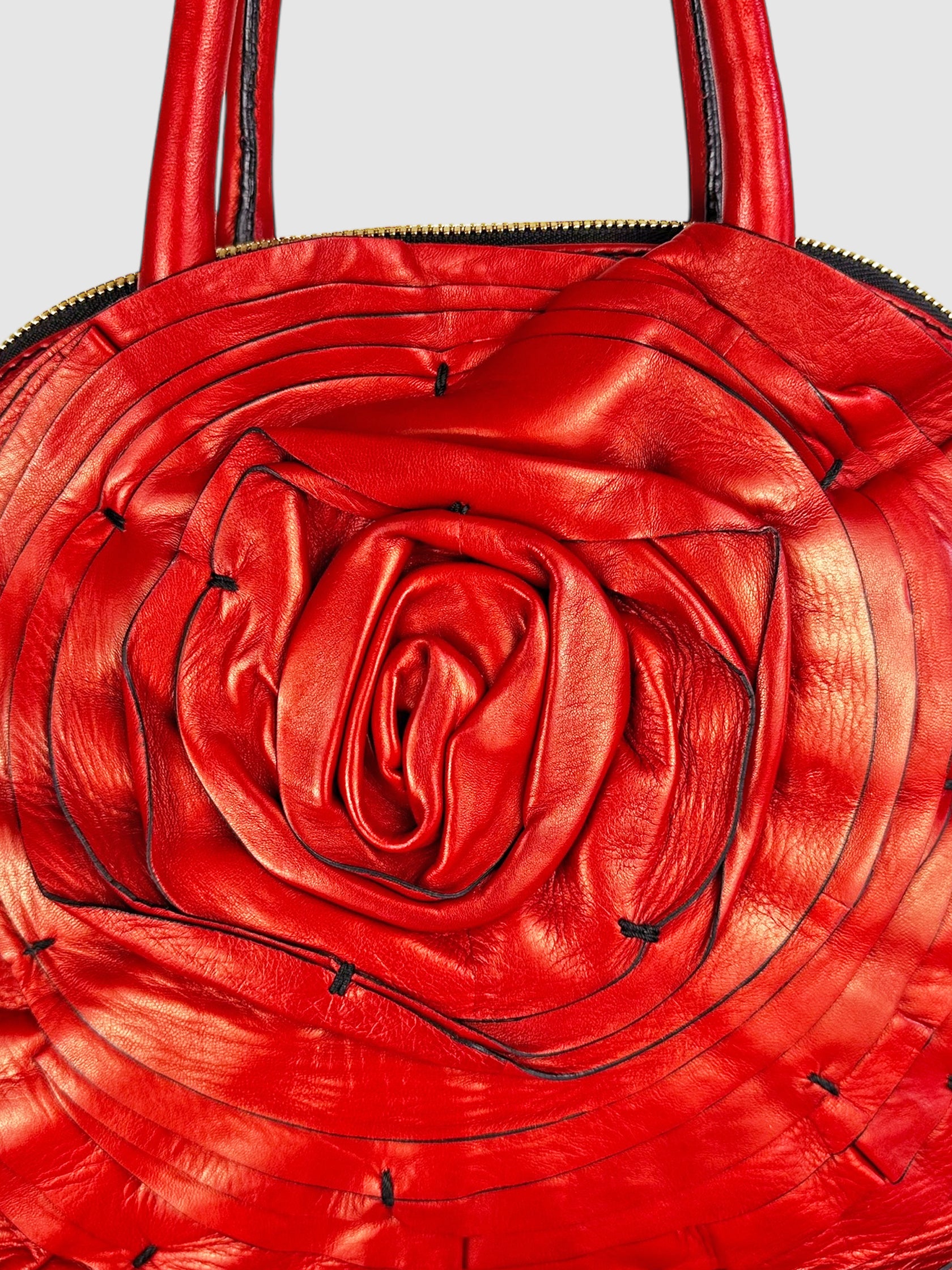 Petale Dome Shoulder Bag