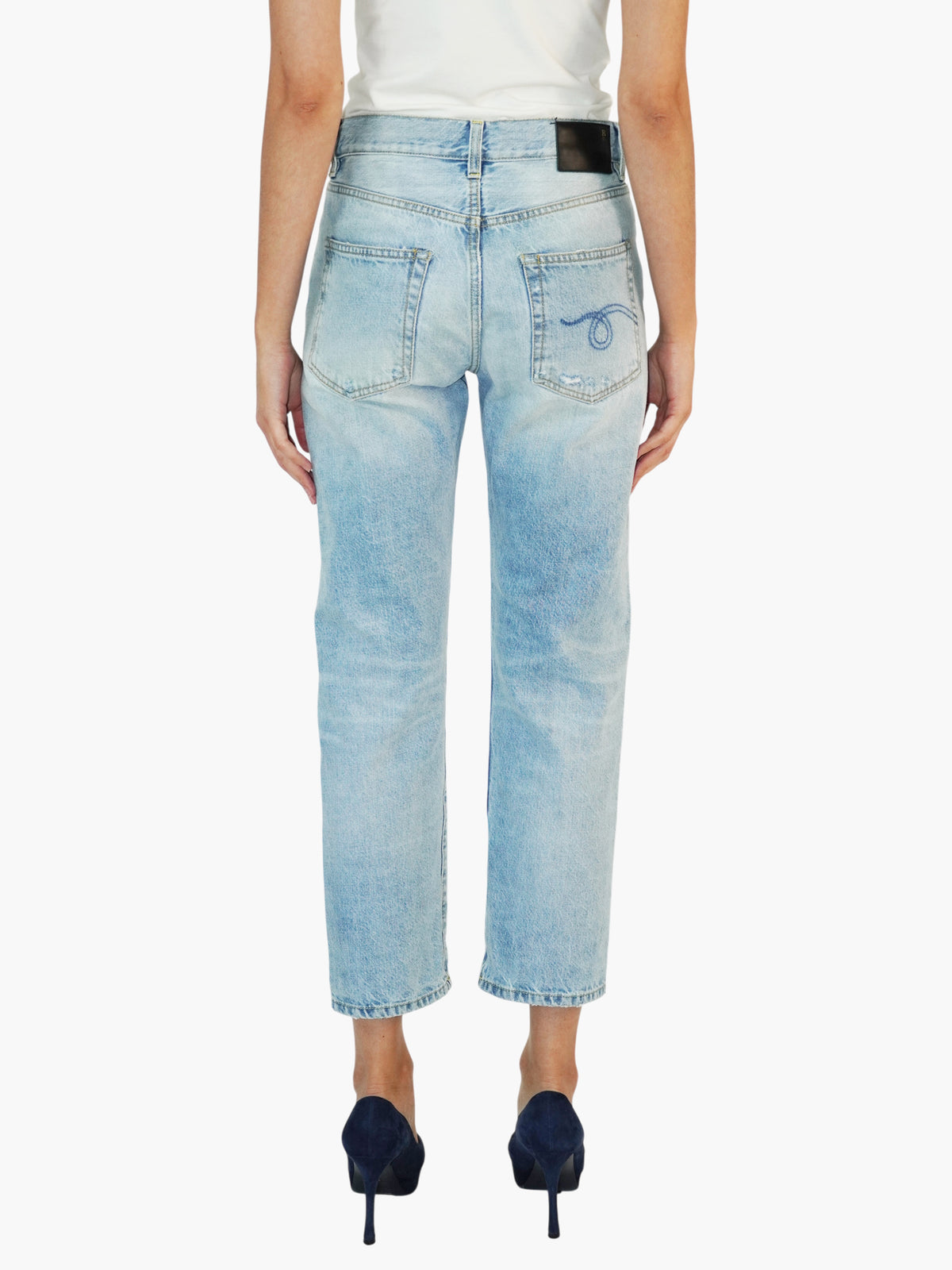 Distressed Boyfriend Jeans