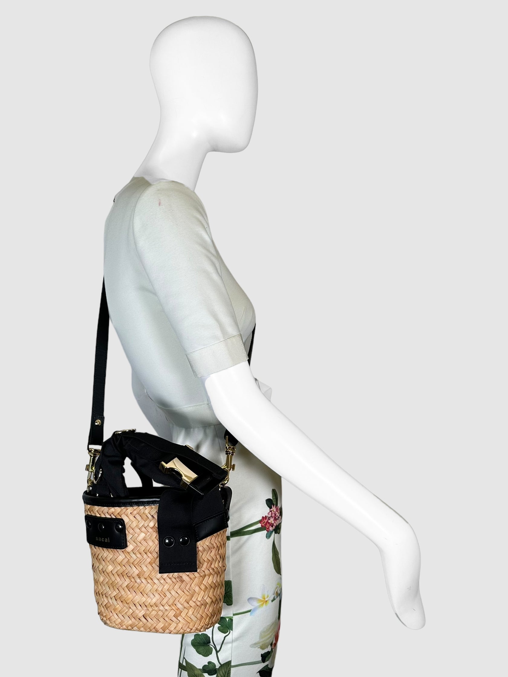 Sacai Black and Brown Raffia Hybrid Marche Micro Bag Consignment Secondhand Designer Luxury Resale Toronto Trendy