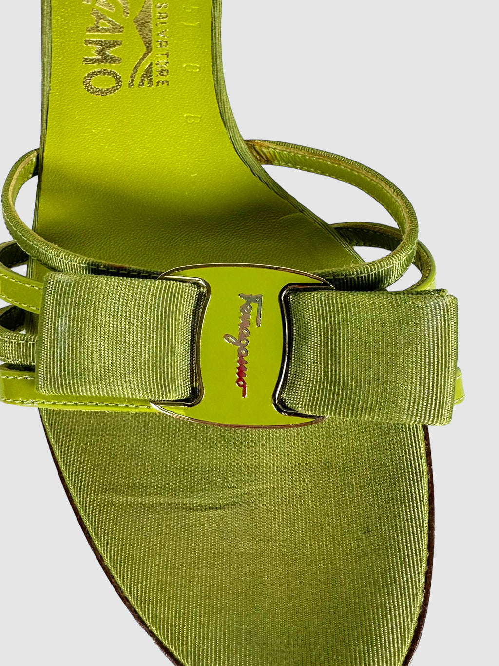 Bow Kitten Heels - Size 7.5