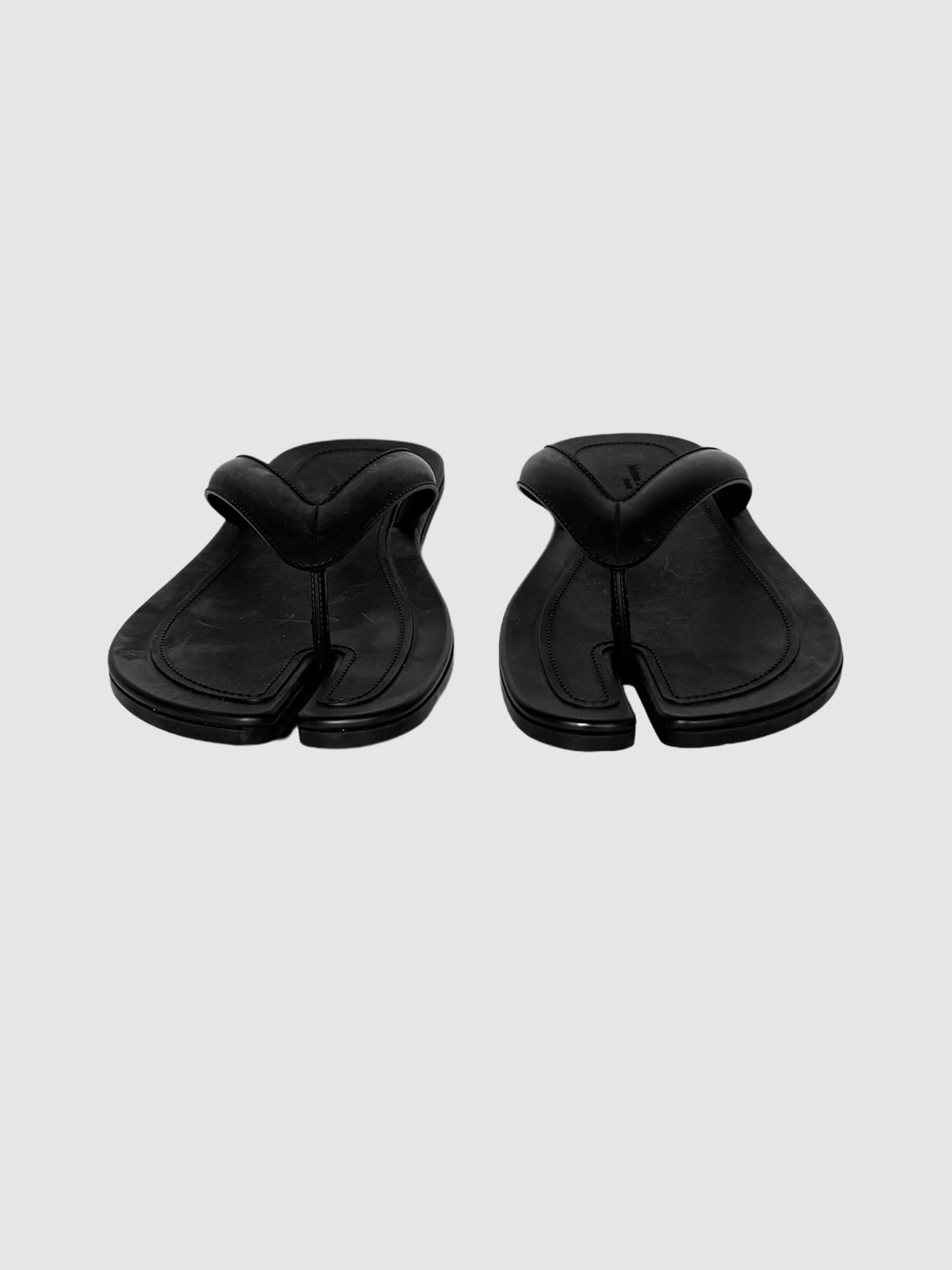 Tabi Rubber Slip-On Slides - Size 39