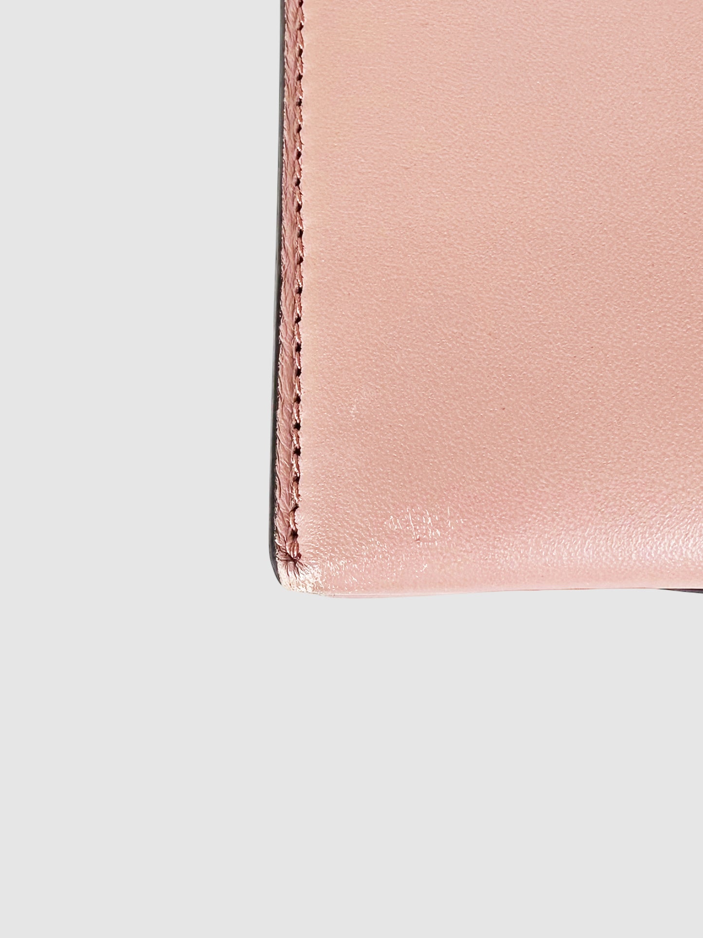 Trifolio Crossbody Bag