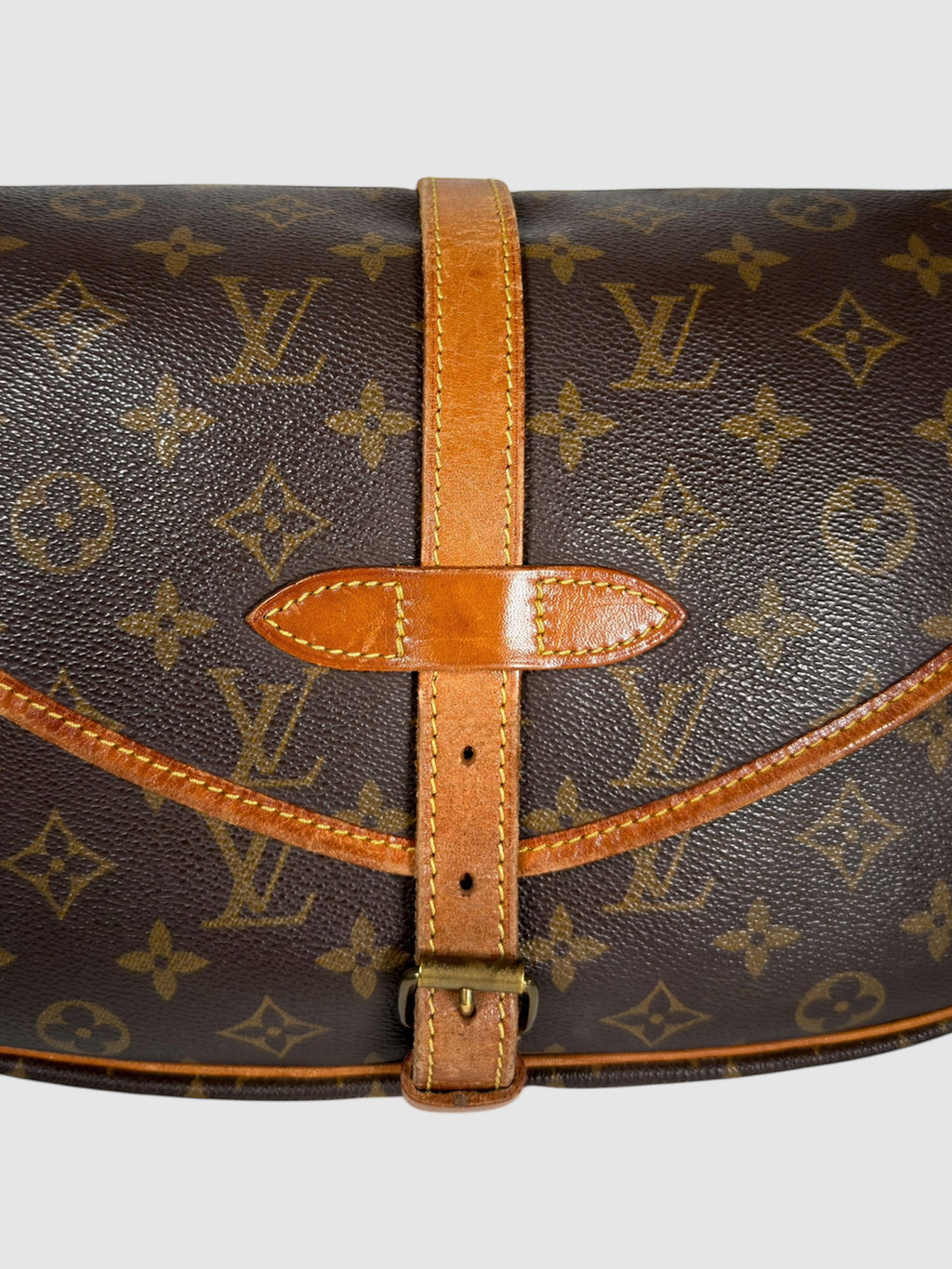 Saumer 30 Crossbody Bag