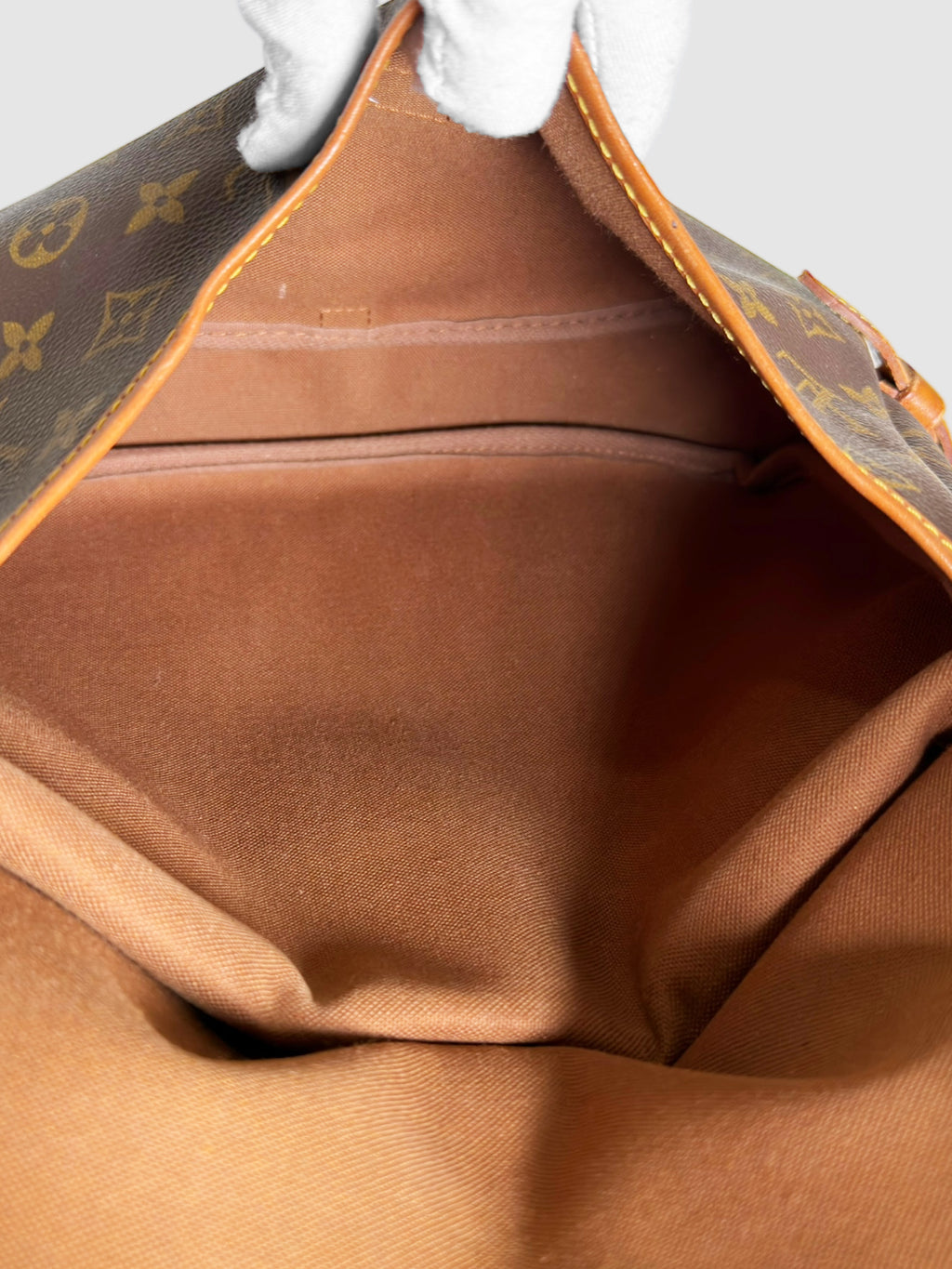 Saumer 30 Crossbody Bag