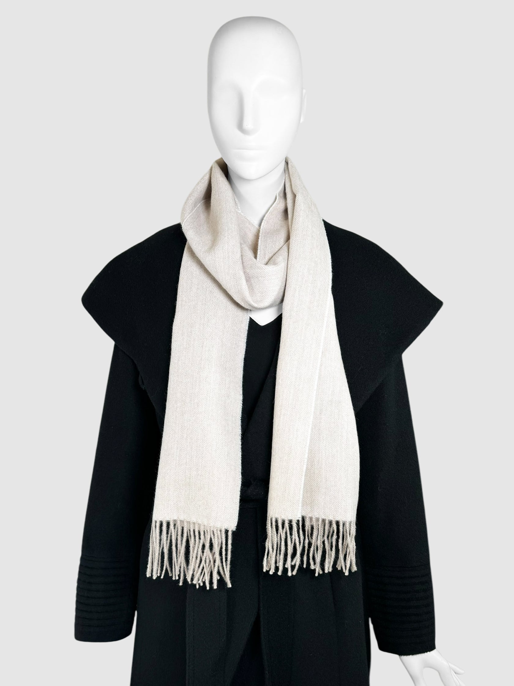 Alpaca Wool Fringe Trim Scarf