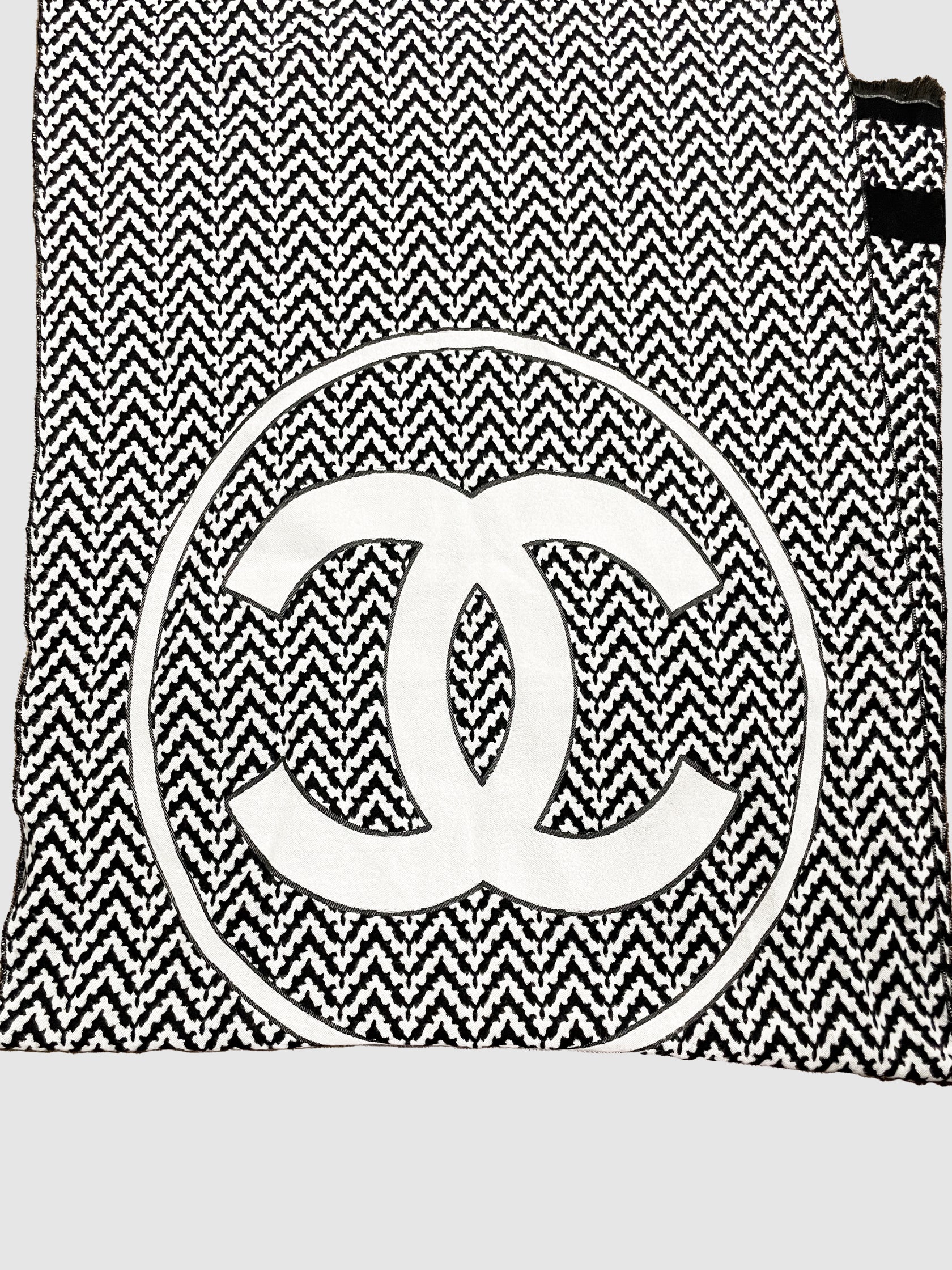 Chevron Blanket Scarf